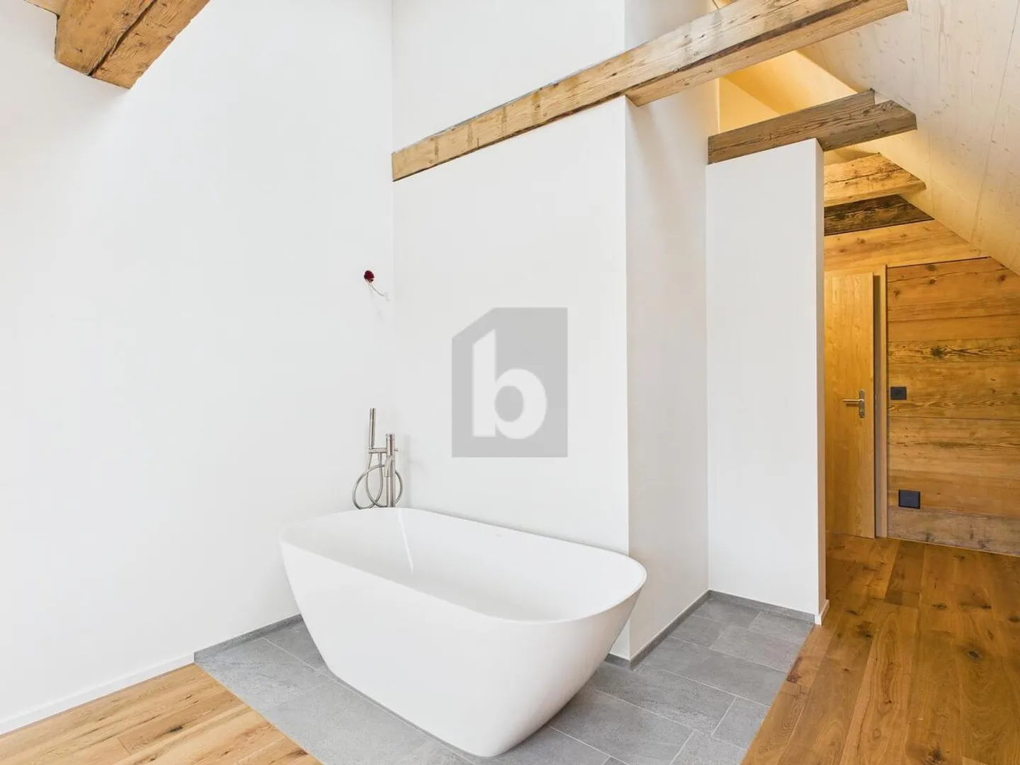 RUSTIQUE RENCONTRE MODERNE - Photo 3 sur 6