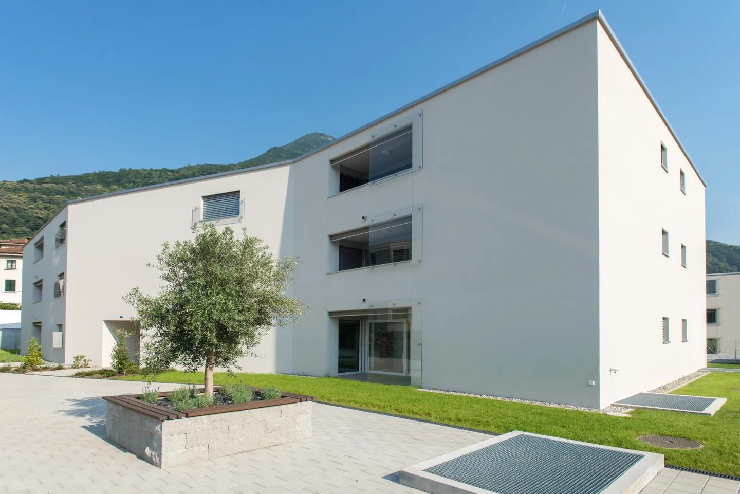 2.5 Room Apartment - Photo 1 of 8