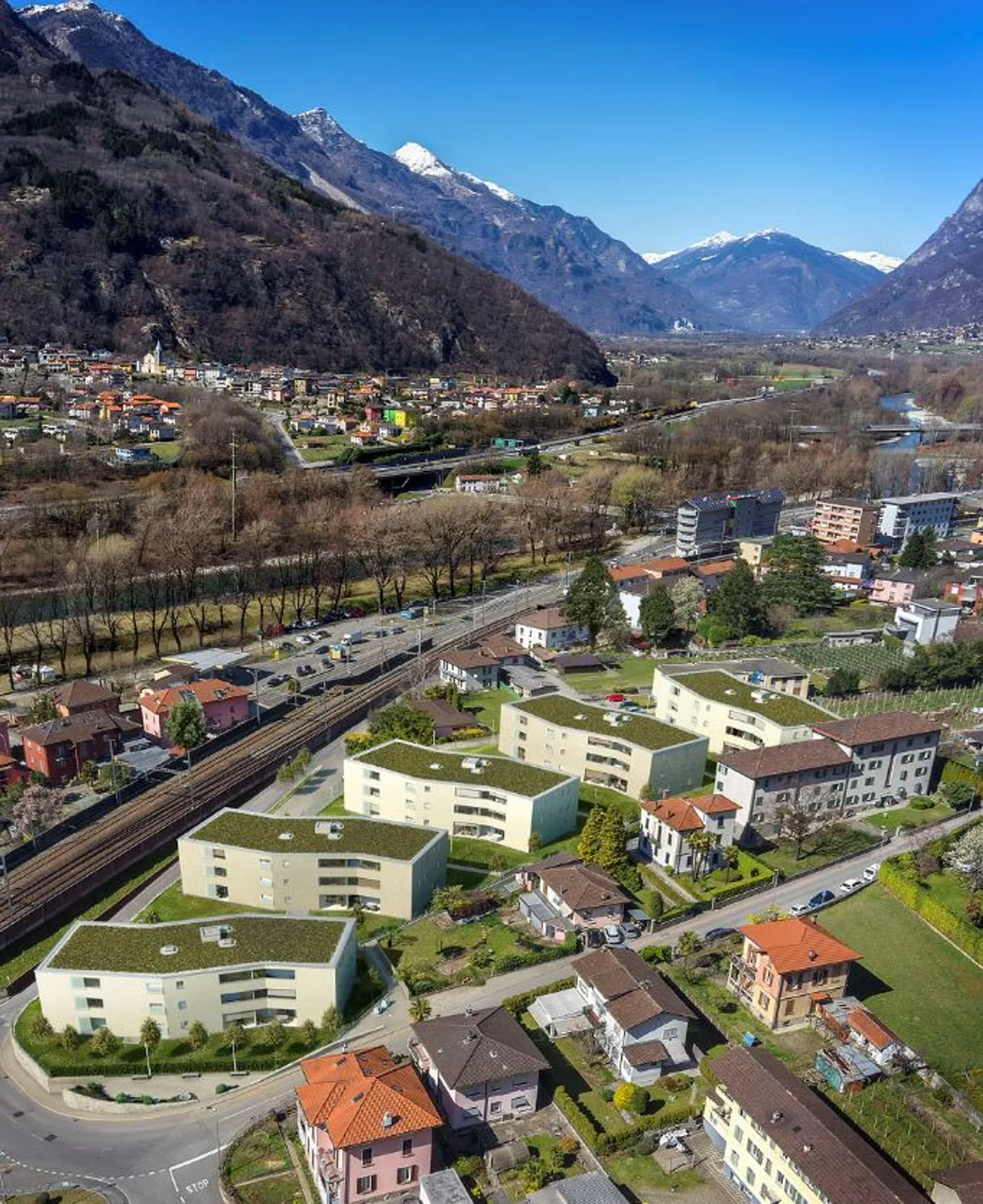 2.5 Room Apartment - Photo 2 of 8