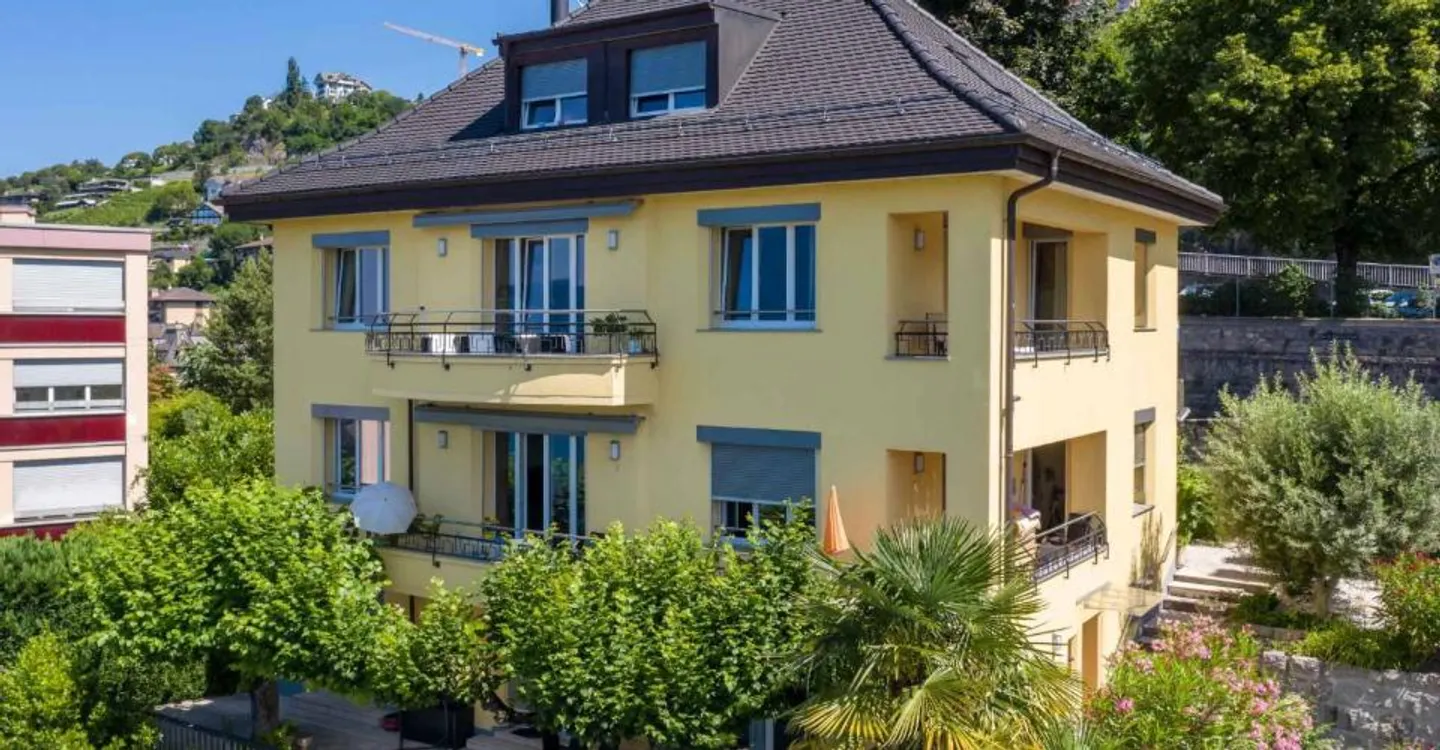 Charmante Maison Multi-Familiale - Photo 2 sur 6