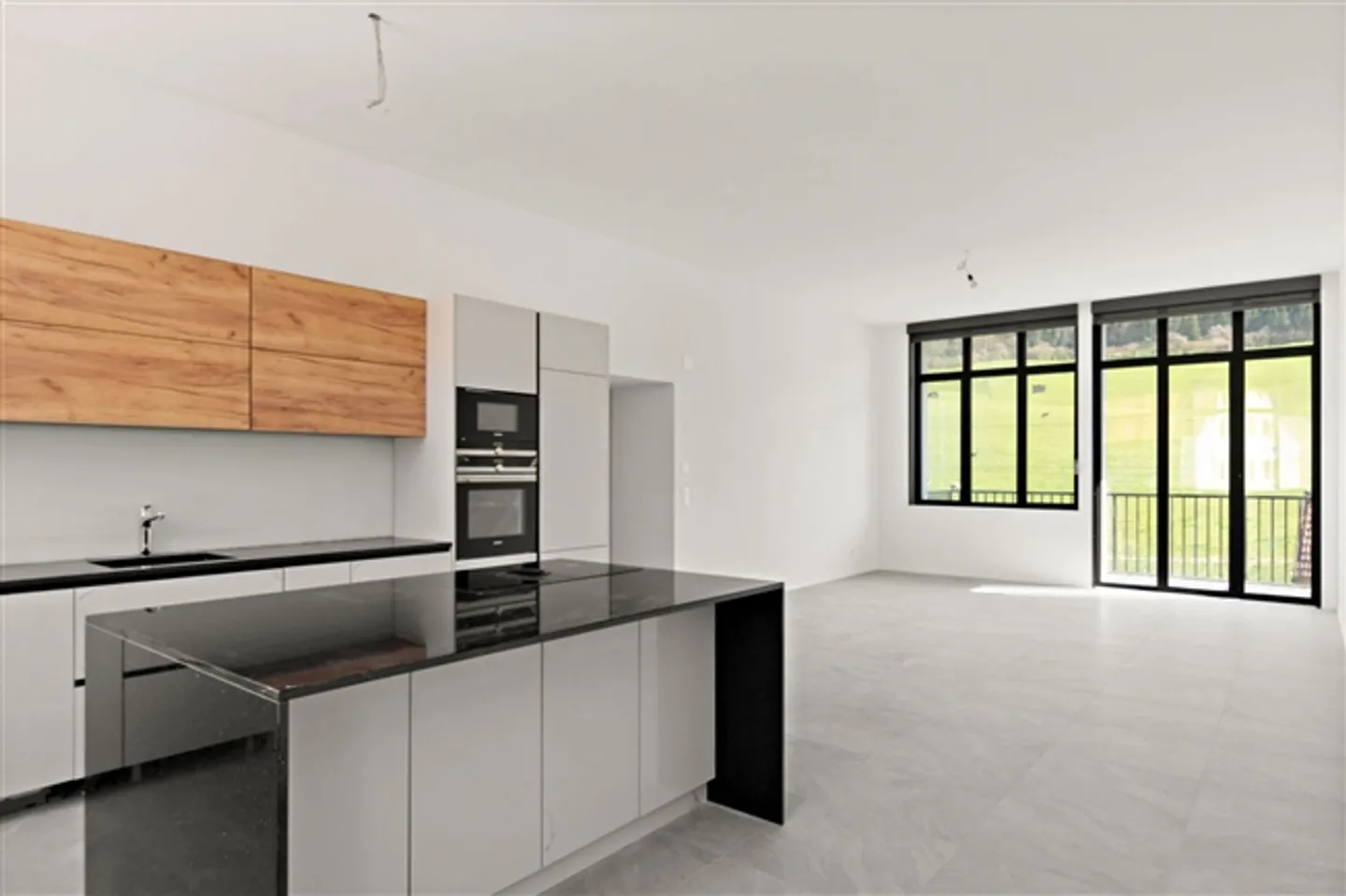 Courtelary, last apartment of 3.5 rooms, balcony, elevator - Photo 2 of 13