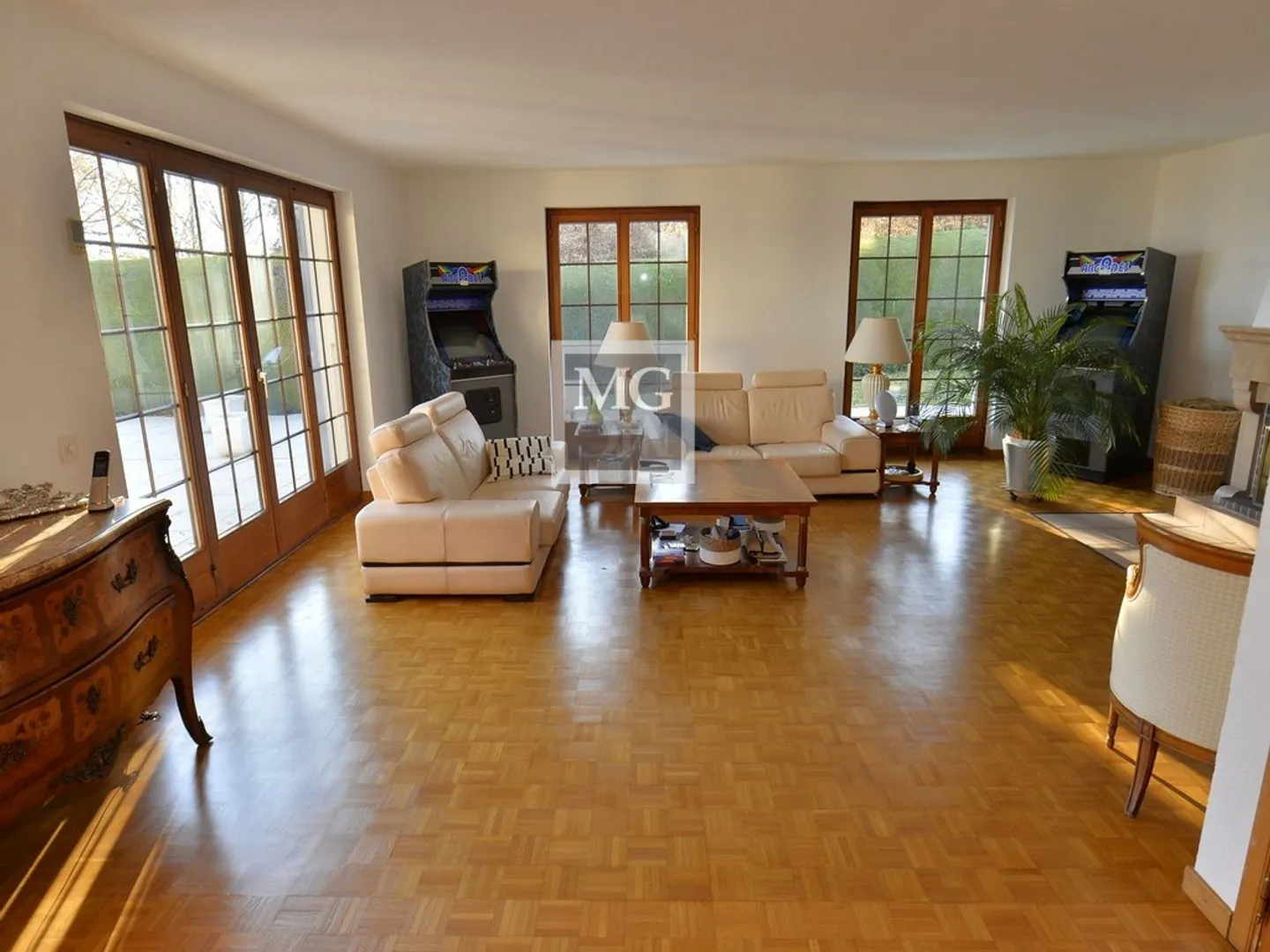 Villa 6.5 rooms - Photo 3 of 12