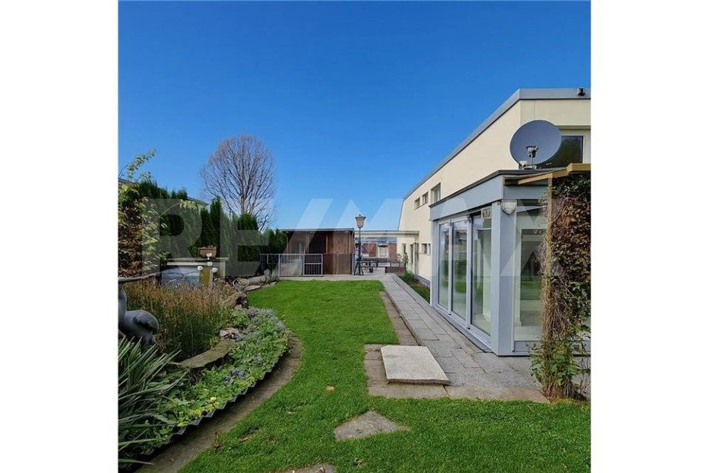 Einladendes Einfamilienhaus mit Gartenidylle am Rosenberg - Foto 11 von 13