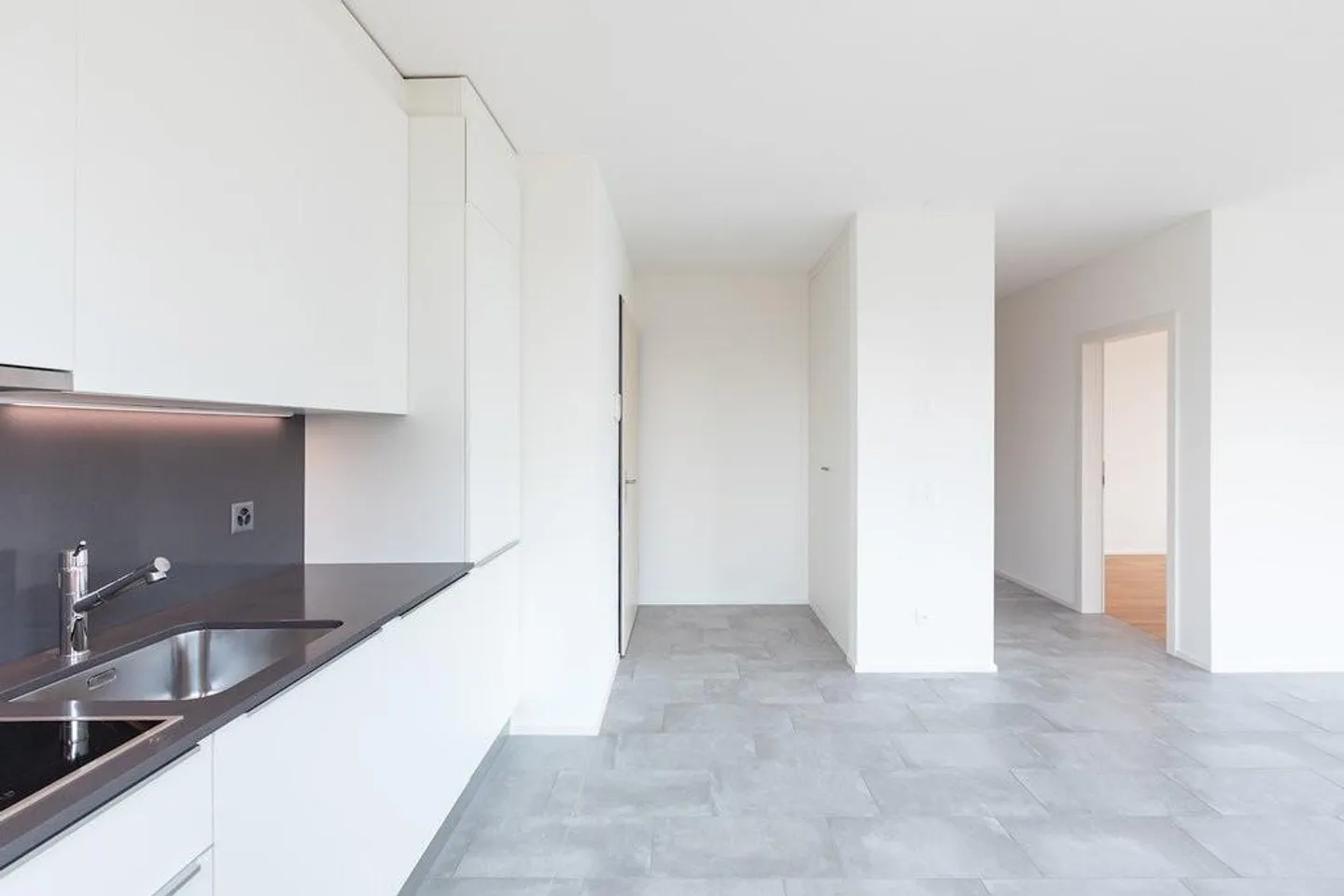 Appartement lumineux et moderne de 3,5 pièces au cœur de Massagno - Photo 2 sur 12