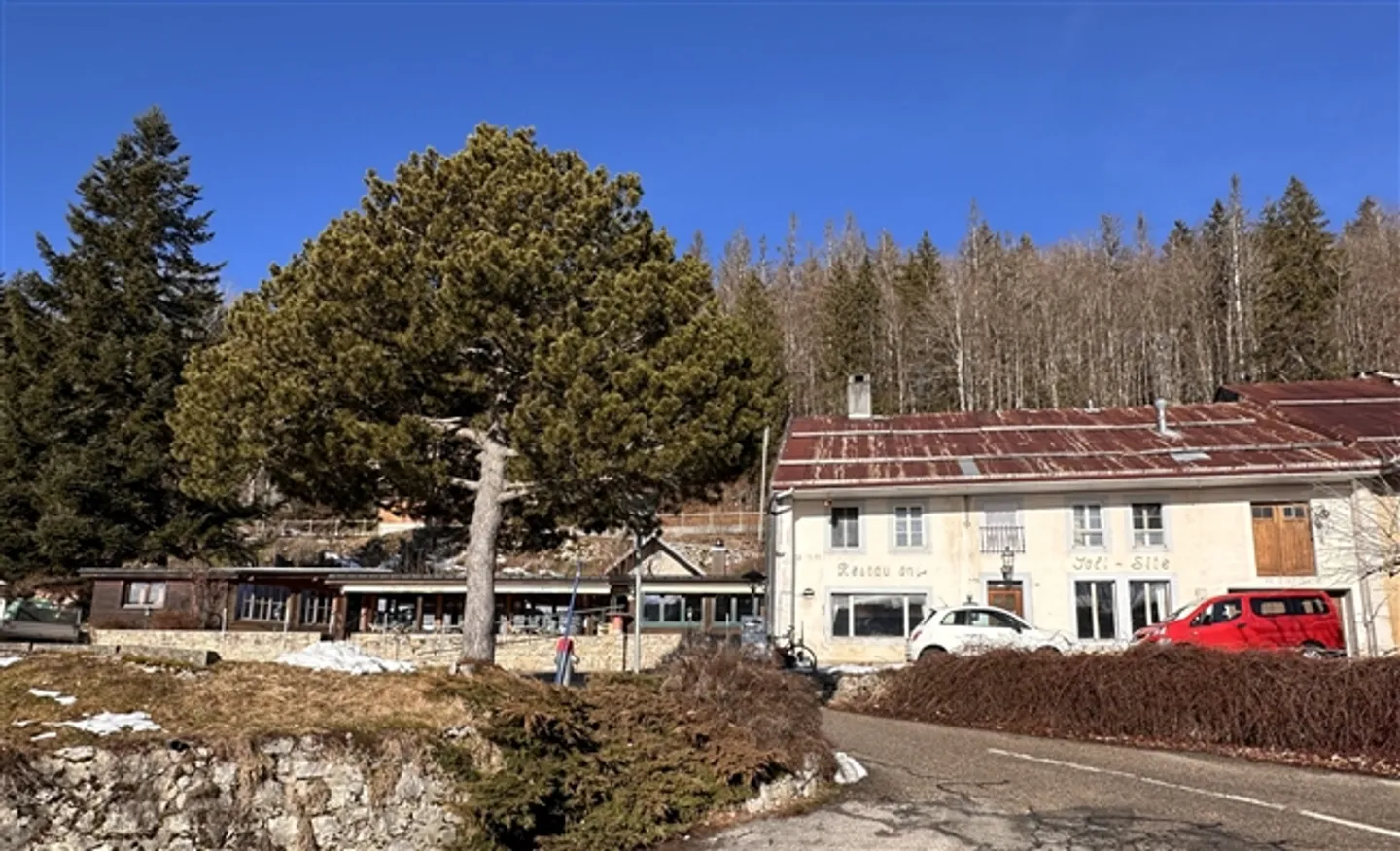 Bâtiment commercial et résidentiel à Esserts-de-Rive, Le Lieu - Photo 6 sur 15