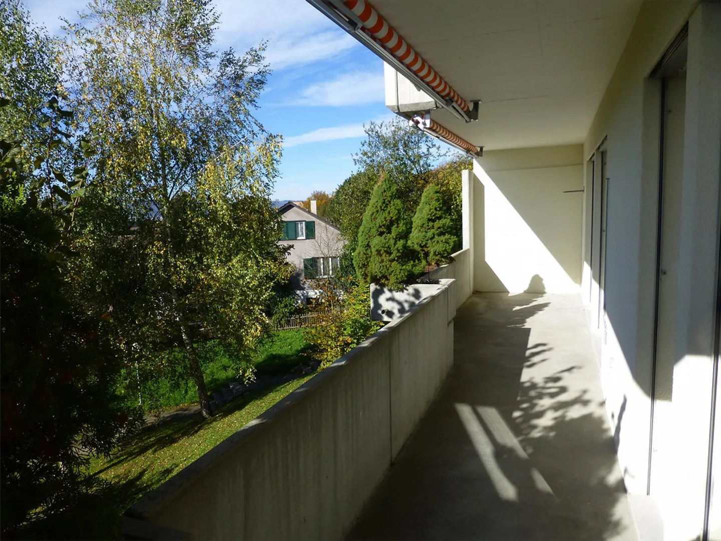 Spacious 4.5-Room Apartment - Photo 8 of 8