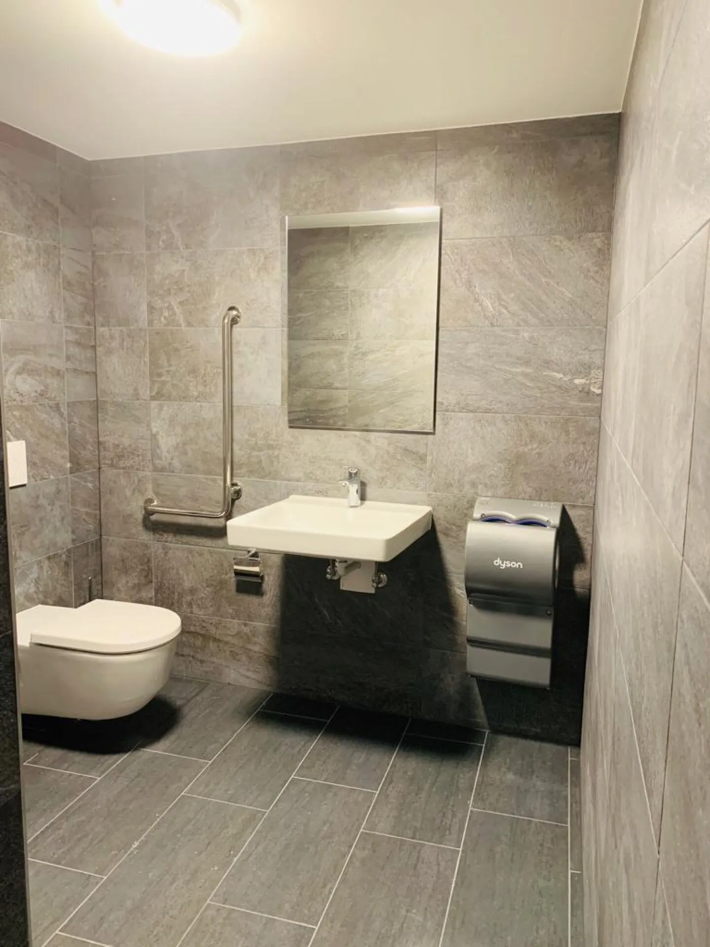 Immeuble mixte à vendre - Photo 8 sur 9