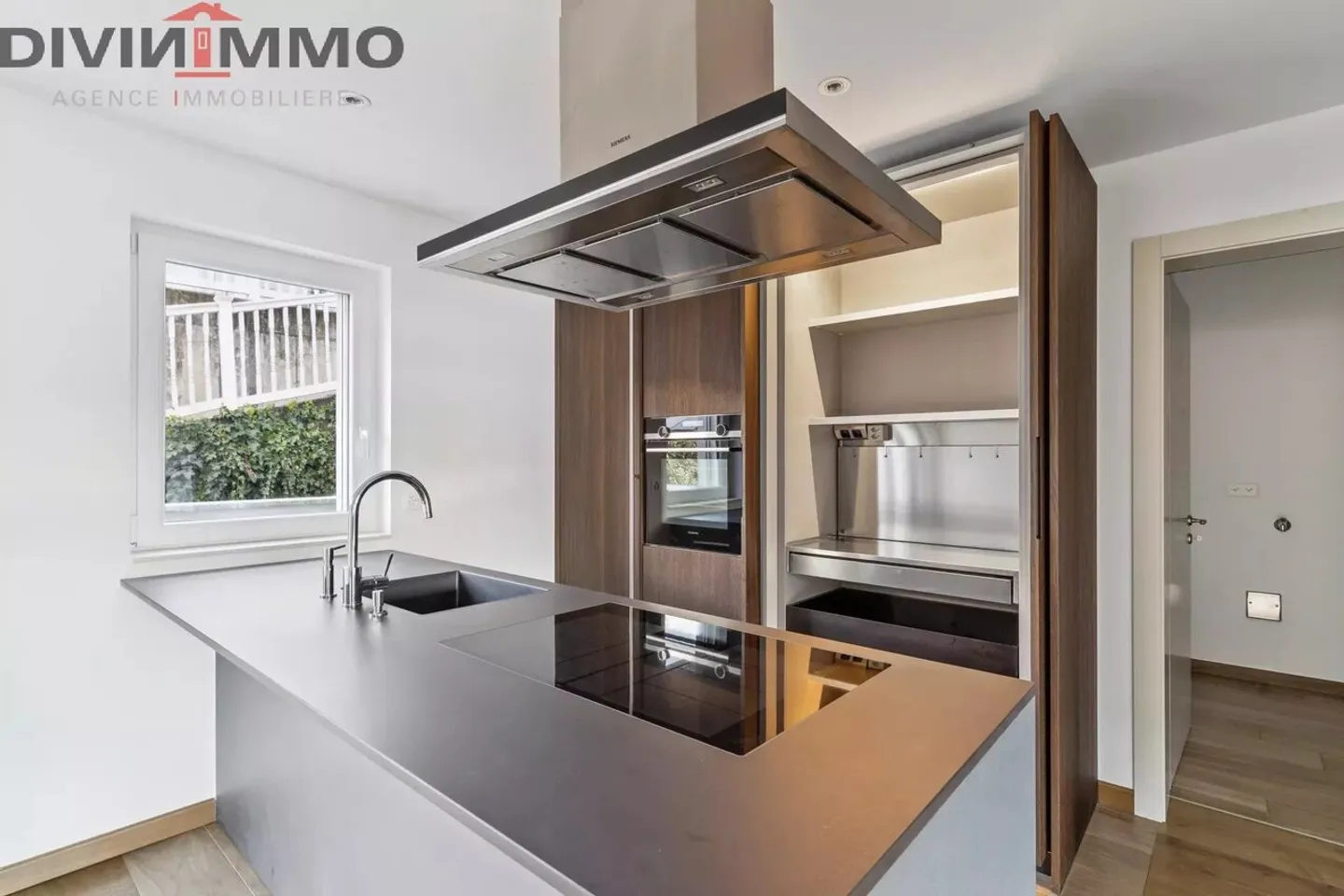 Modern Apartment in Sierre - Photo 3 of 10
