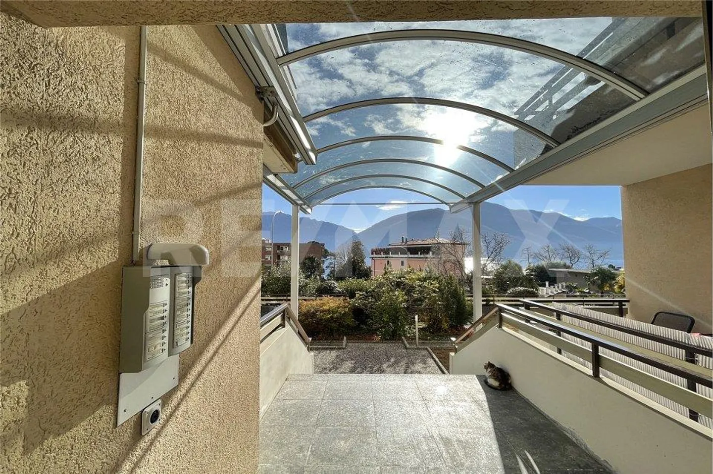 Charming 2.5-room apartment with wonderful lake view - Photo 12 of 12