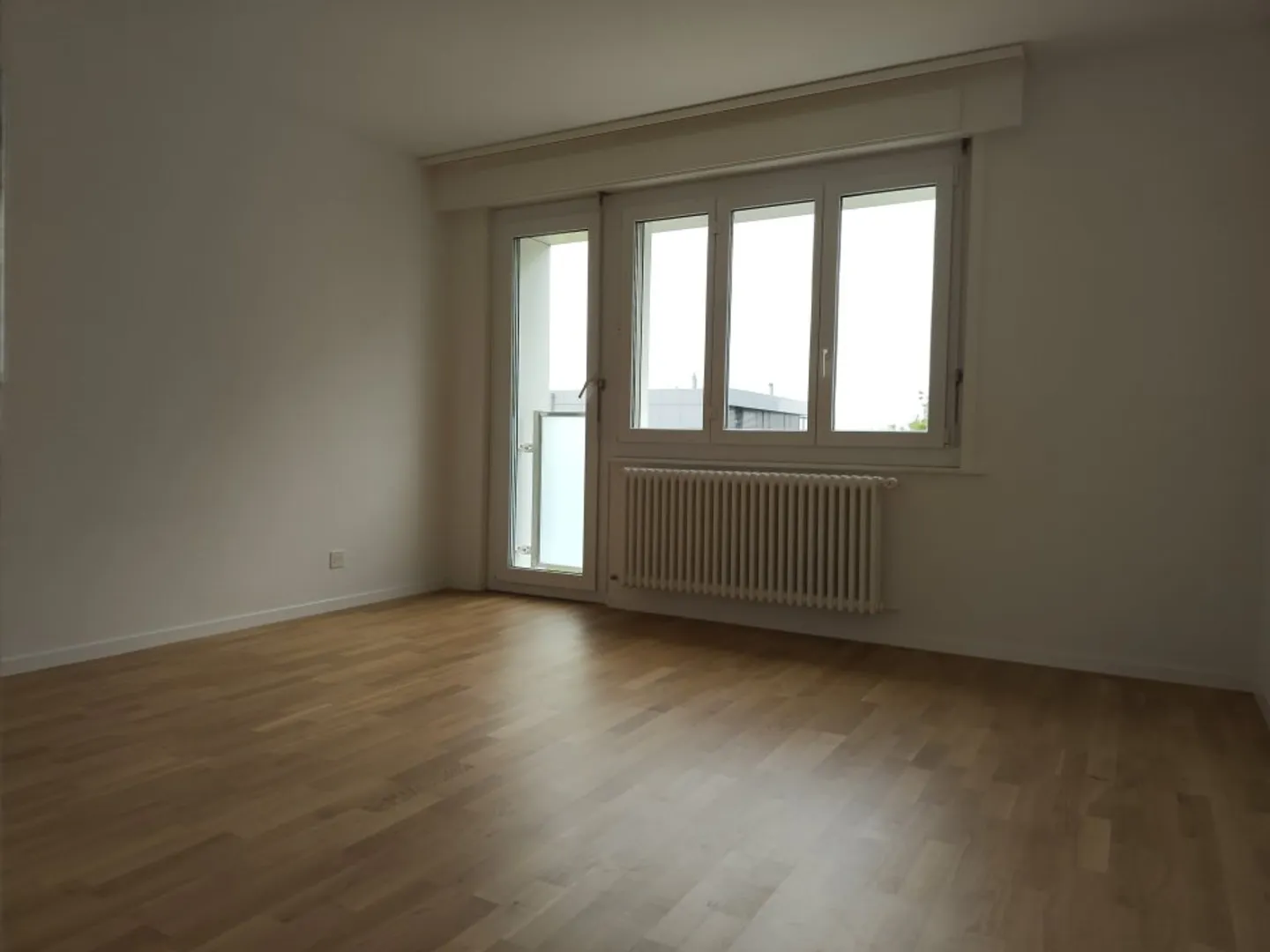 00048 - Appartamento 4 locali con balcone - Stazione 33 - Boudry - Foto 7 di 8