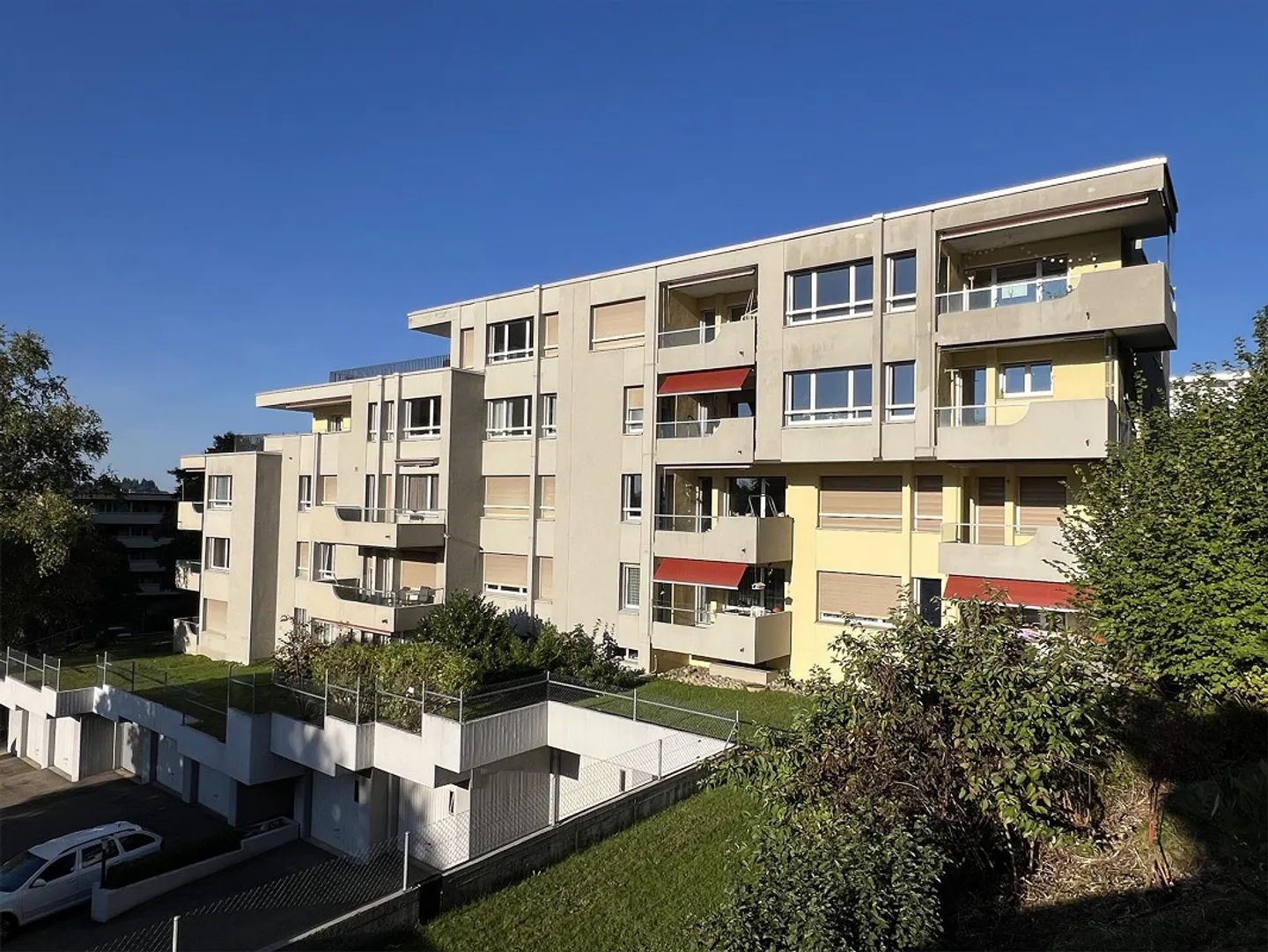 4.5 Zimmerwohnung an ruhiger Lage - Foto 1 von 13