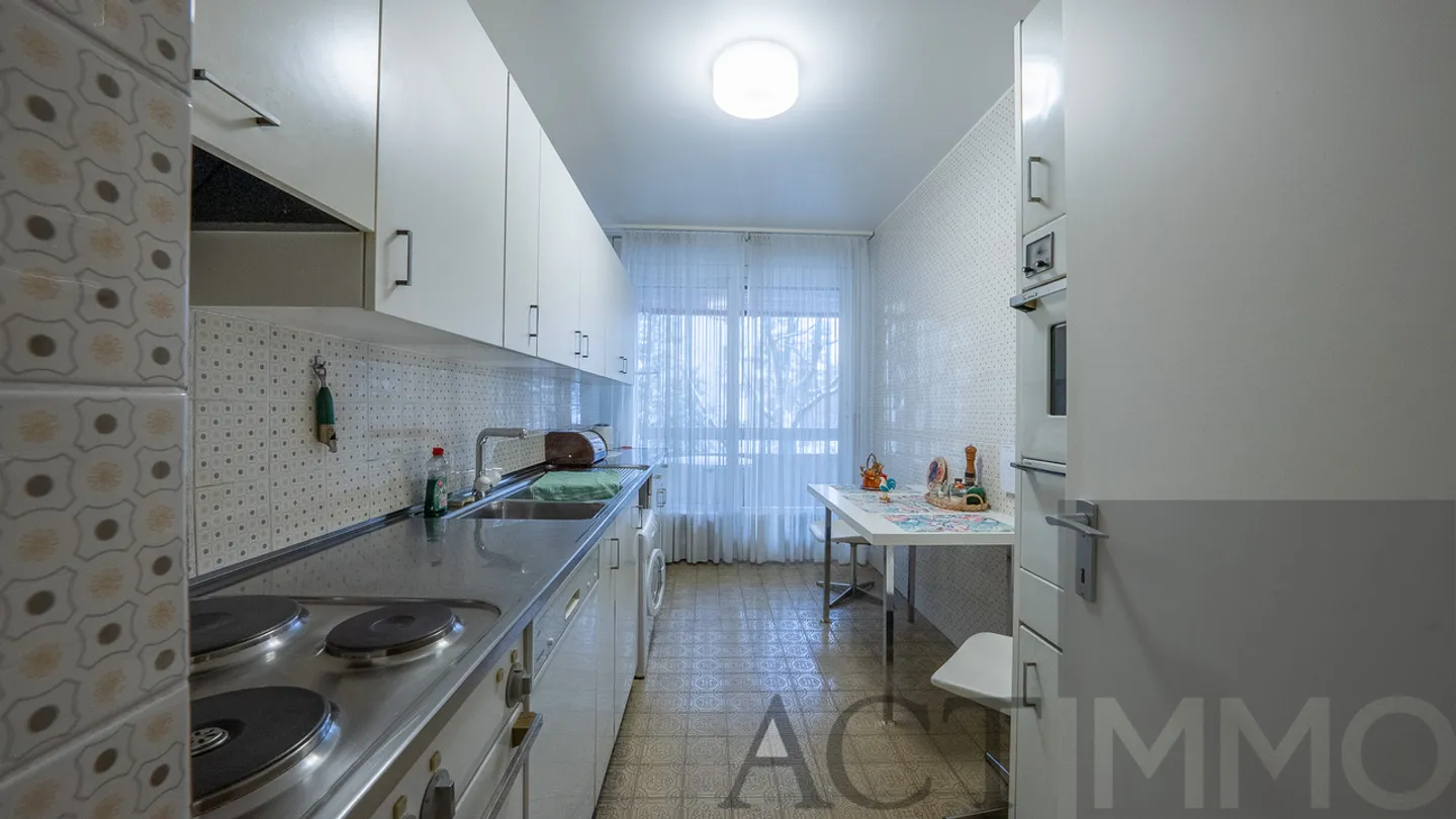 Magnificent 183 m2 apartment with two loggias in Champel - Photo 4 of 6
