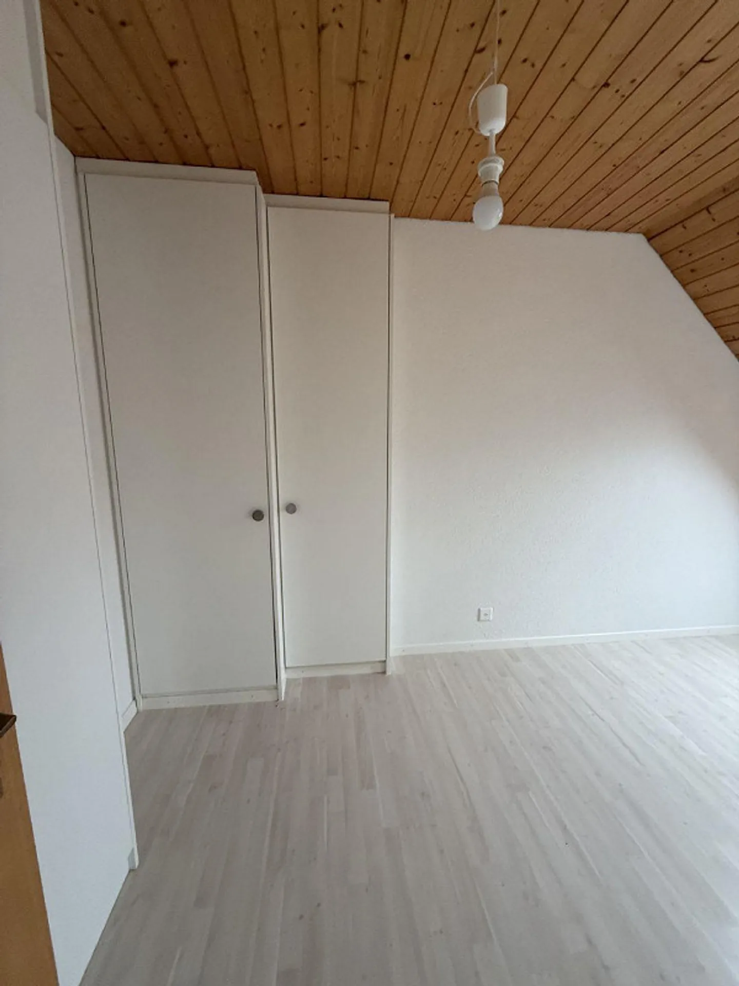 4.5 pièces / Vous cherchez une solution de transition ? Logement temporaire jusqu'au printemps 2027. - Photo 9 sur 11