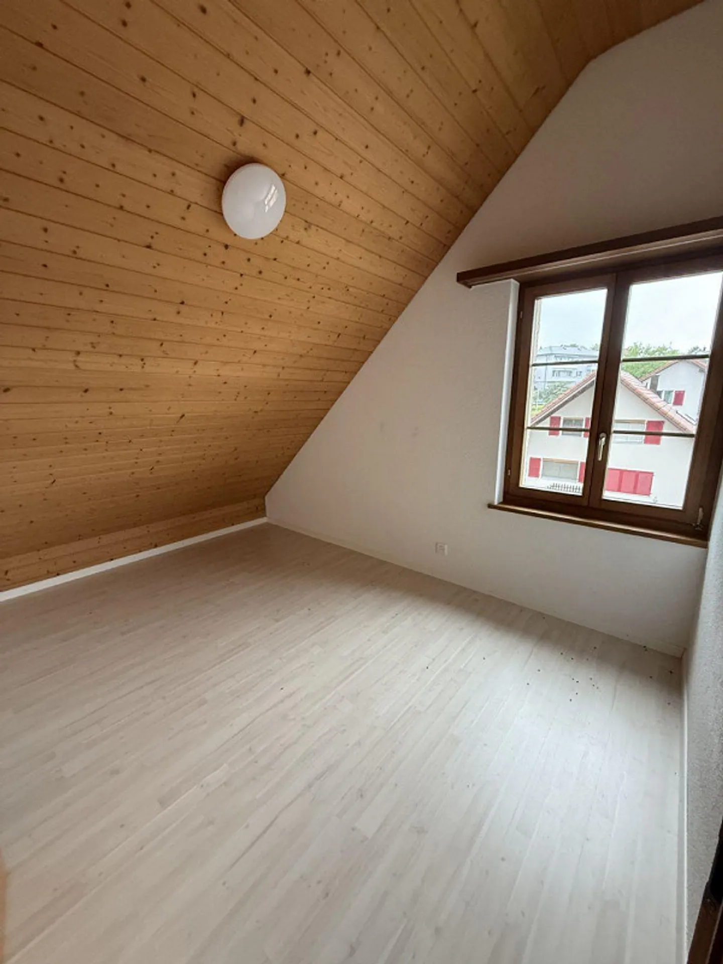 4.5 pièces / Vous cherchez une solution de transition ? Logement temporaire jusqu'au printemps 2027. - Photo 11 sur 11