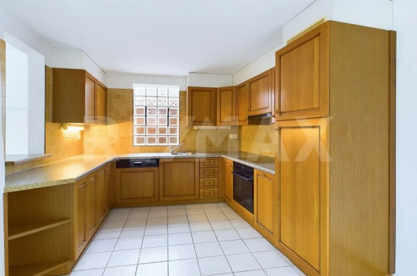 BIOGNO (TRESA): Renditeobjekt - Schönes Einfamilienhaus zu verkaufen - Foto 10 von 13