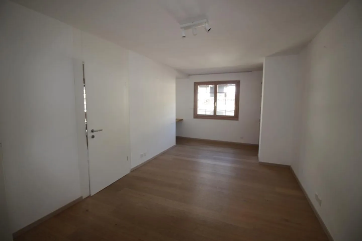 Appartamento in affitto - Foto 10 di 13