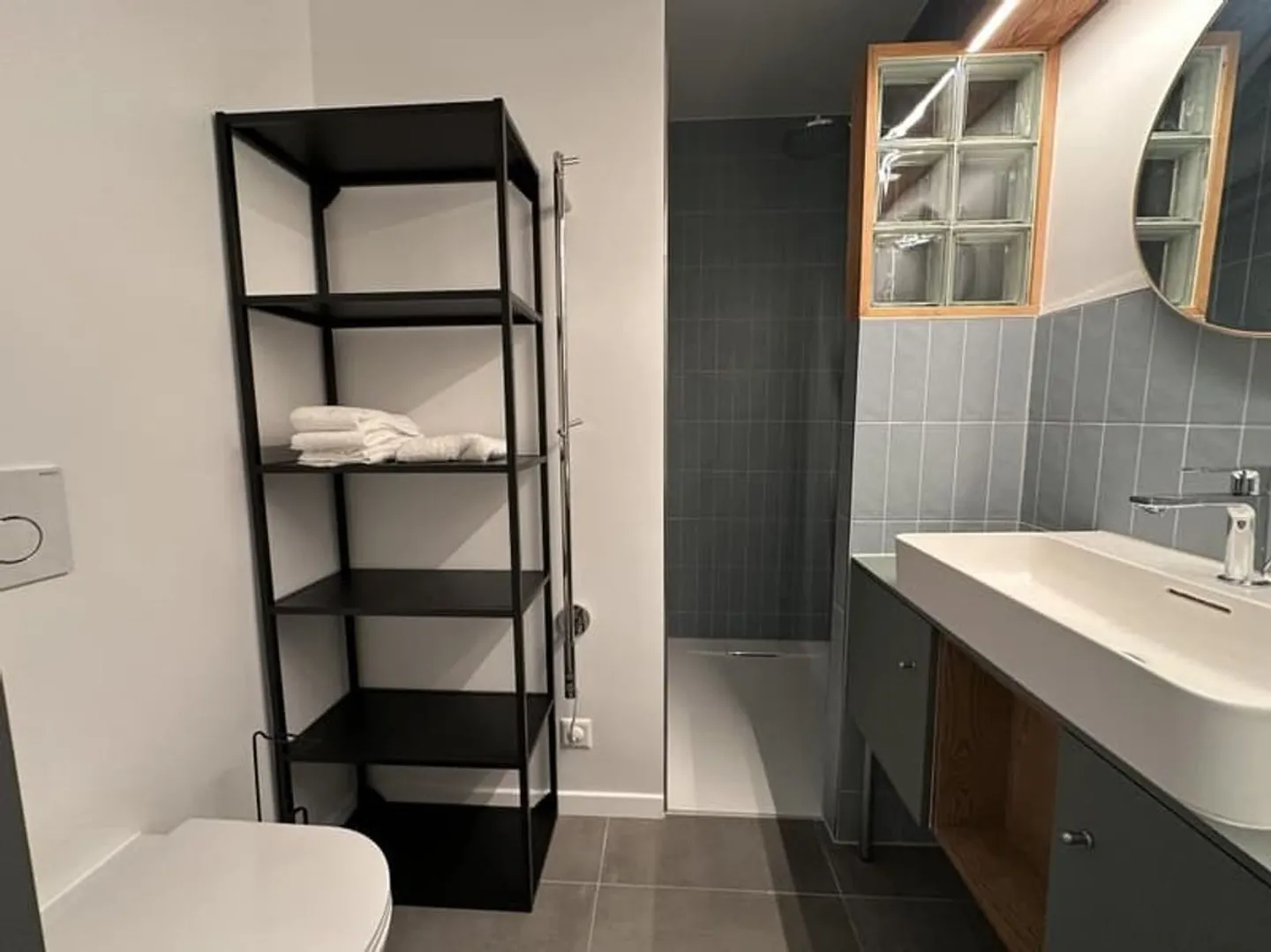 Apartment for rent - Photo 8 of 9