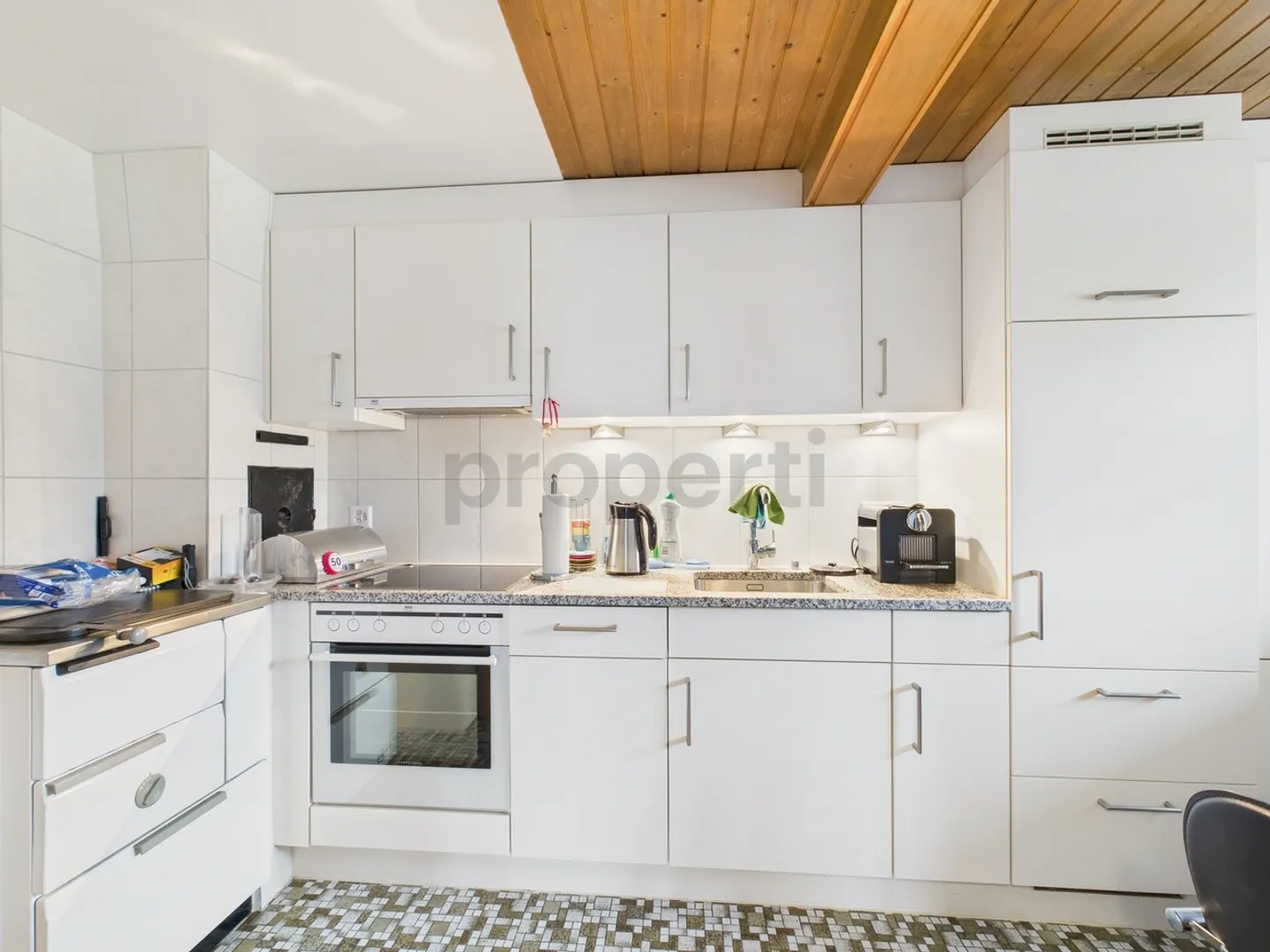 Appartamento 3.5 camere affascinante - Foto 4 di 11