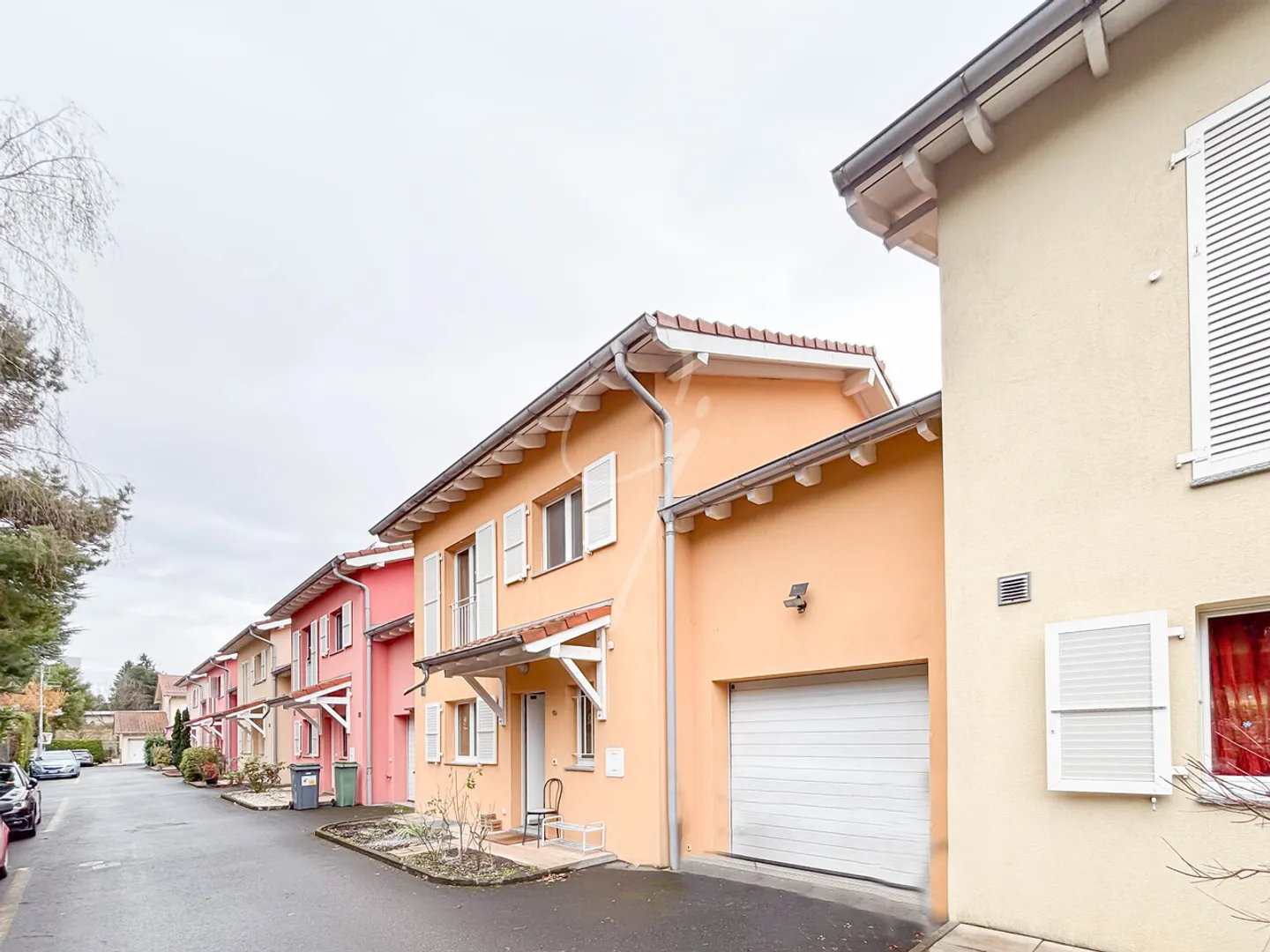 EXKLUSIVITÄT: Ein Haus, das für das Familienleben gedacht ist - Foto 1 von 11