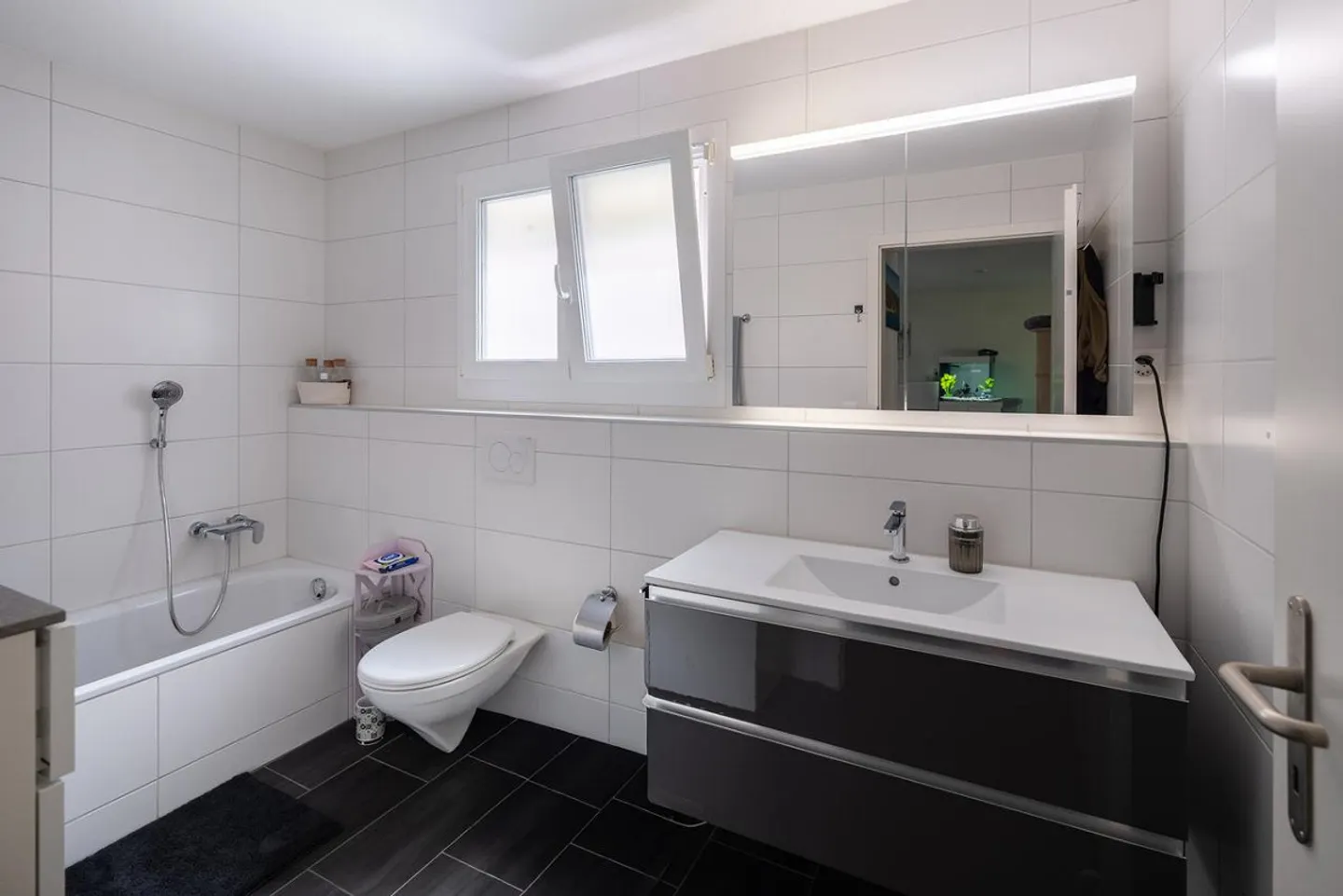 Moderne Gartenwohnung in Safenwil - Foto 6 von 14