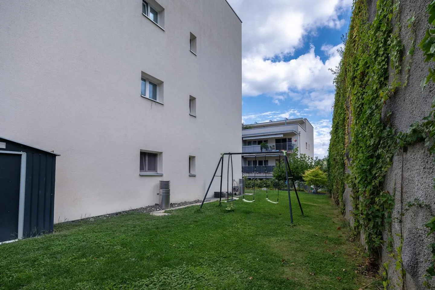 Moderne Gartenwohnung in Safenwil - Foto 13 von 14