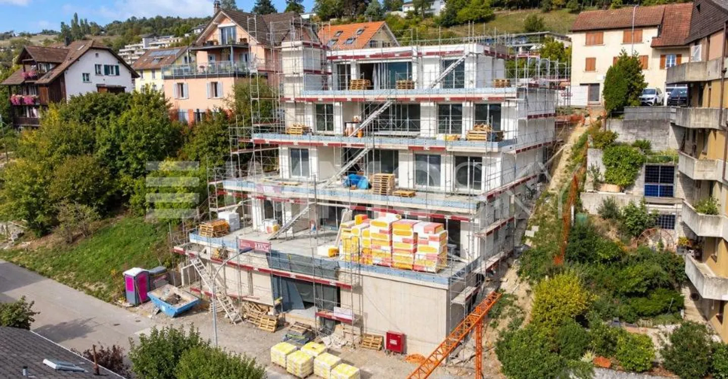 The Aare at Your Doorstep. Your Dream Home Within Reach. - Photo 2 of 4