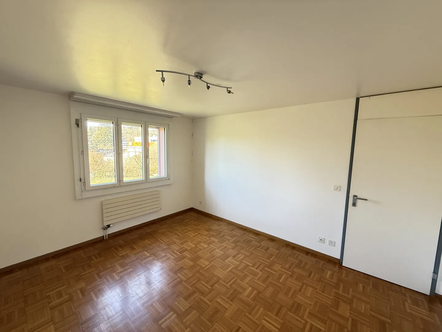 Appartement 2.5 pièces - Photo 8 sur 12
