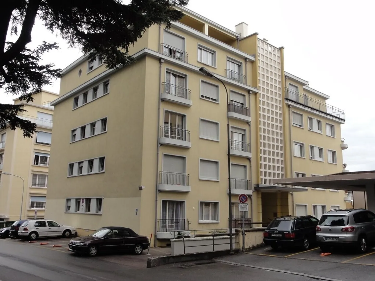 Close to the train station. - Photo 1 of 1