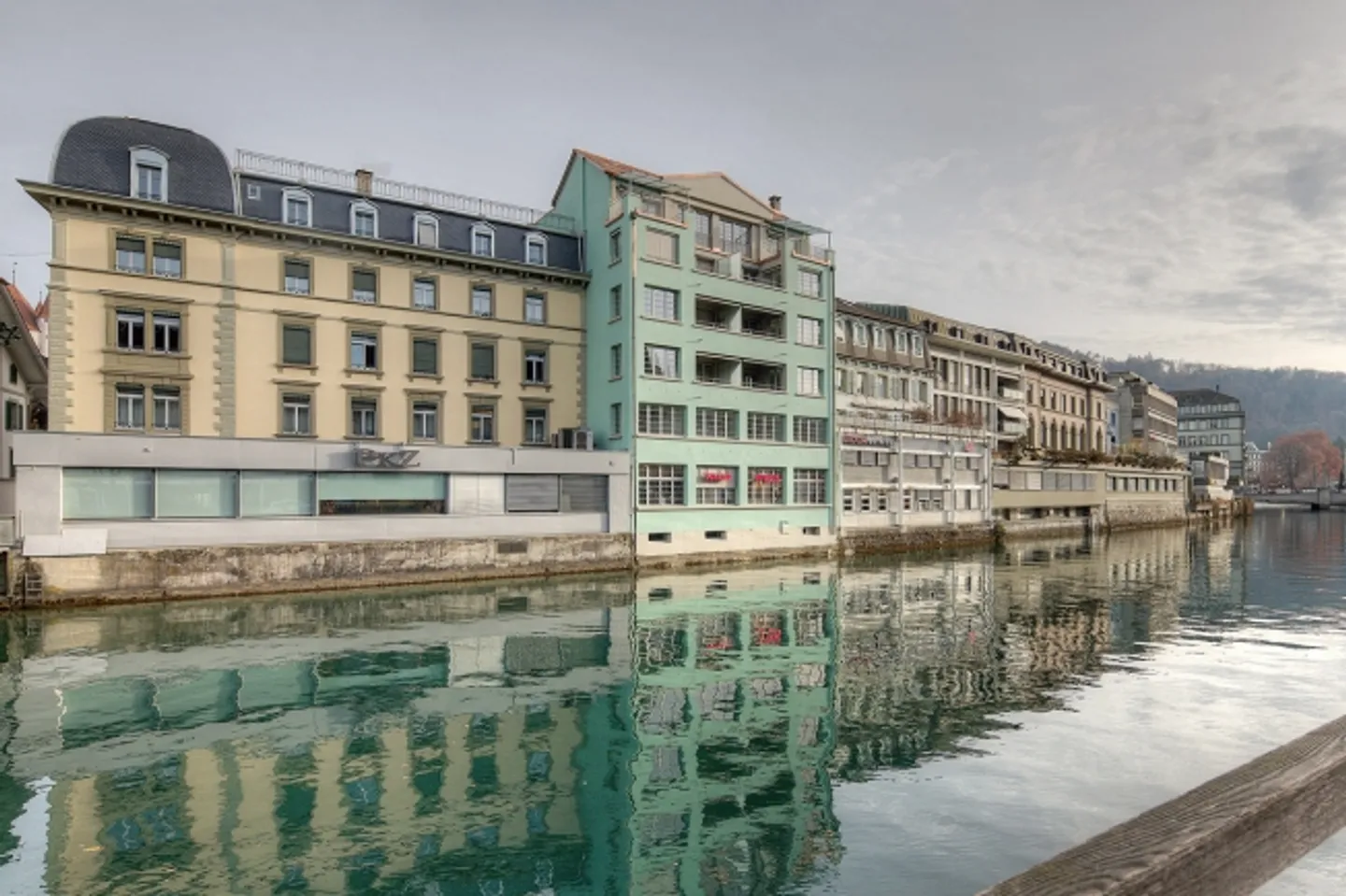 Elegant beautiful apartment with a view of the Aare - Photo 1 of 6