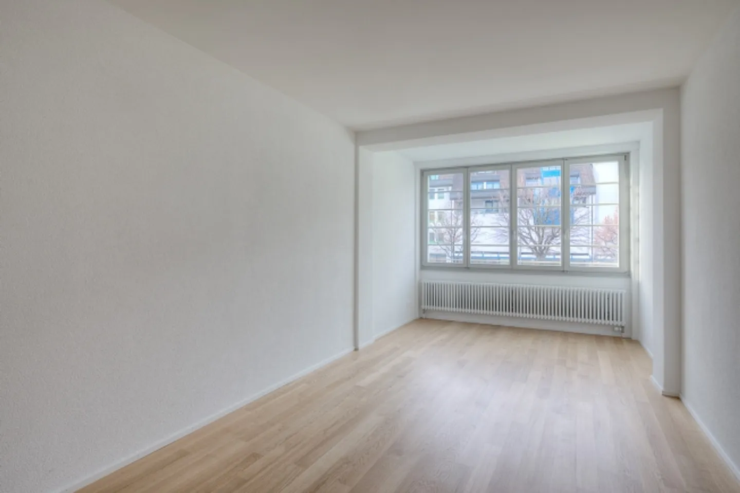 Elegant beautiful apartment with a view of the Aare - Photo 2 of 6