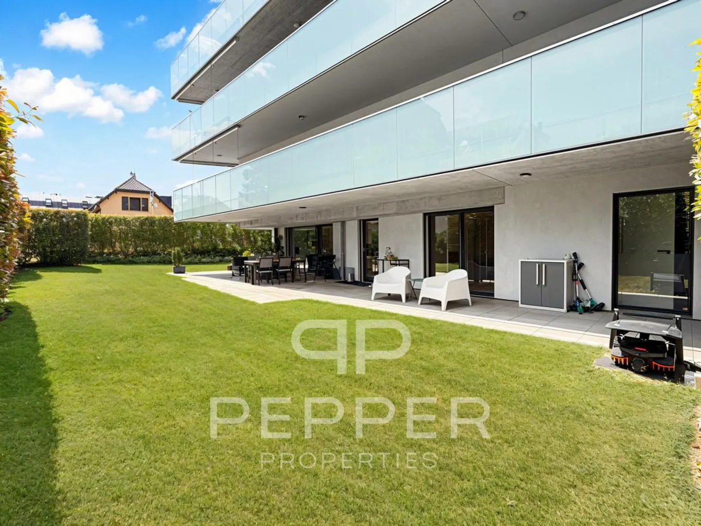 Elegant Apartment with Garden - Photo 1 of 13