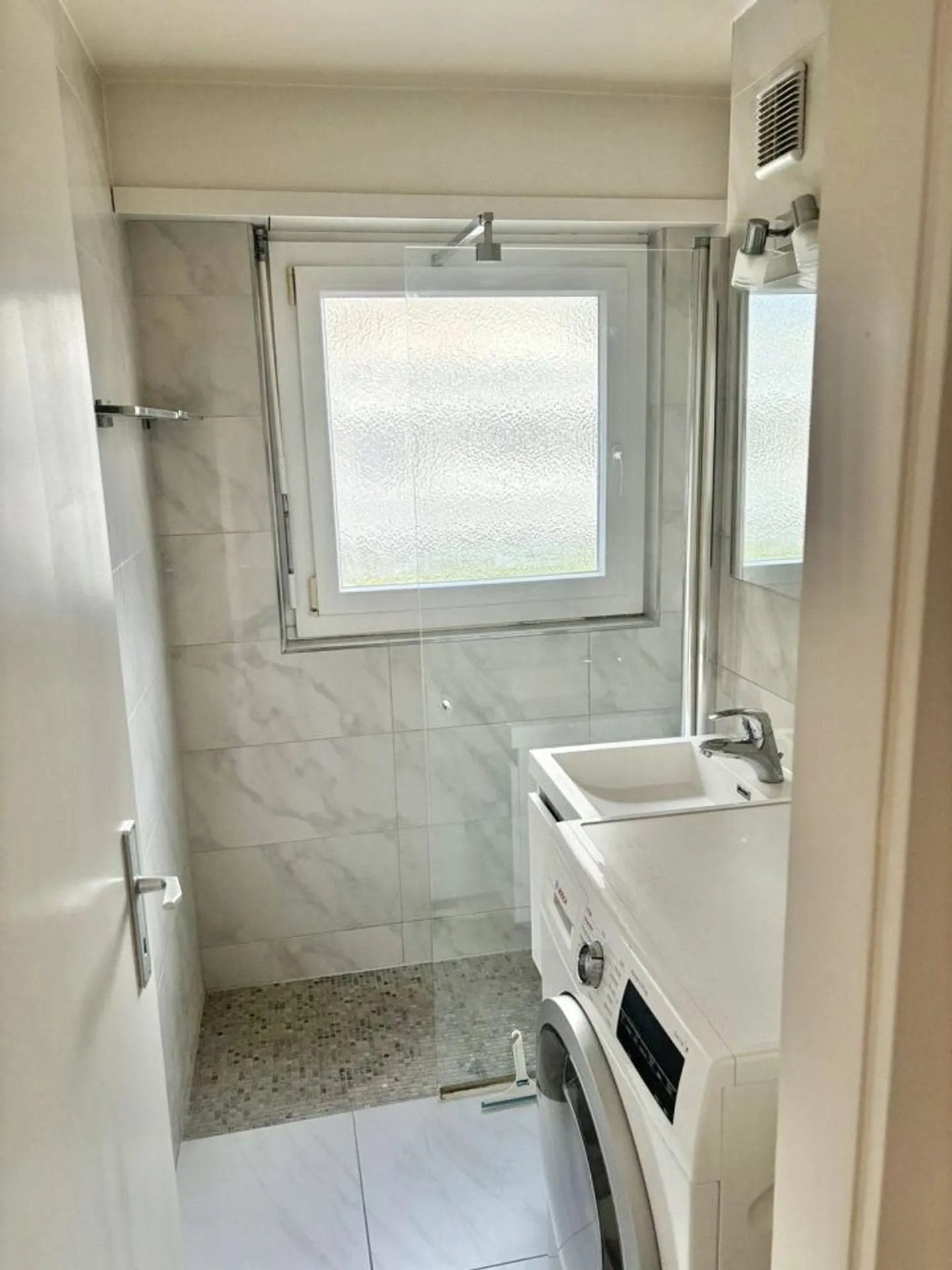 Bell'appartamento di 2,5 stanze a Clarens - Foto 5 di 13