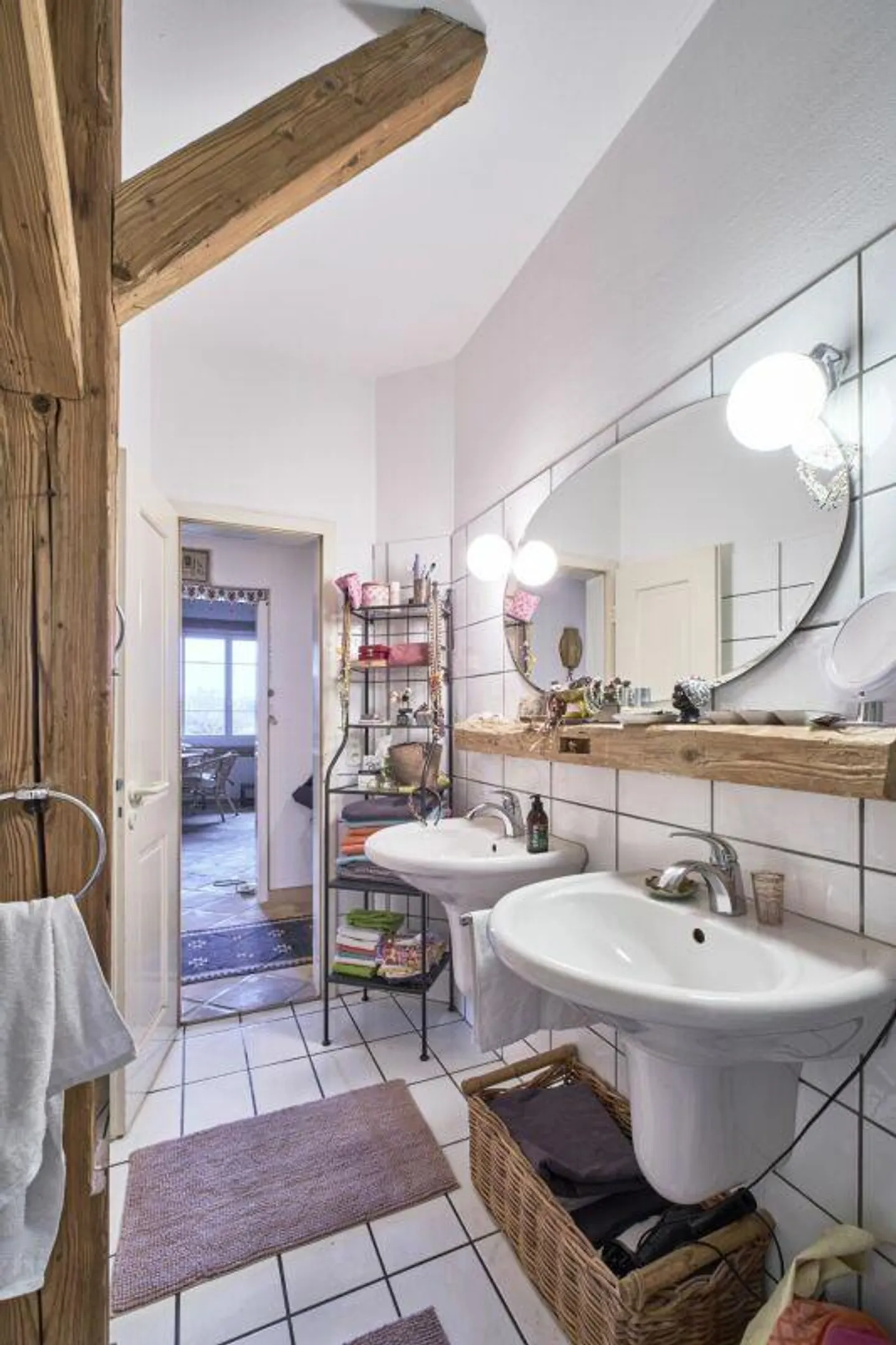 Bijou dans une ferme rénovée de 300 ans - Photo 9 sur 15