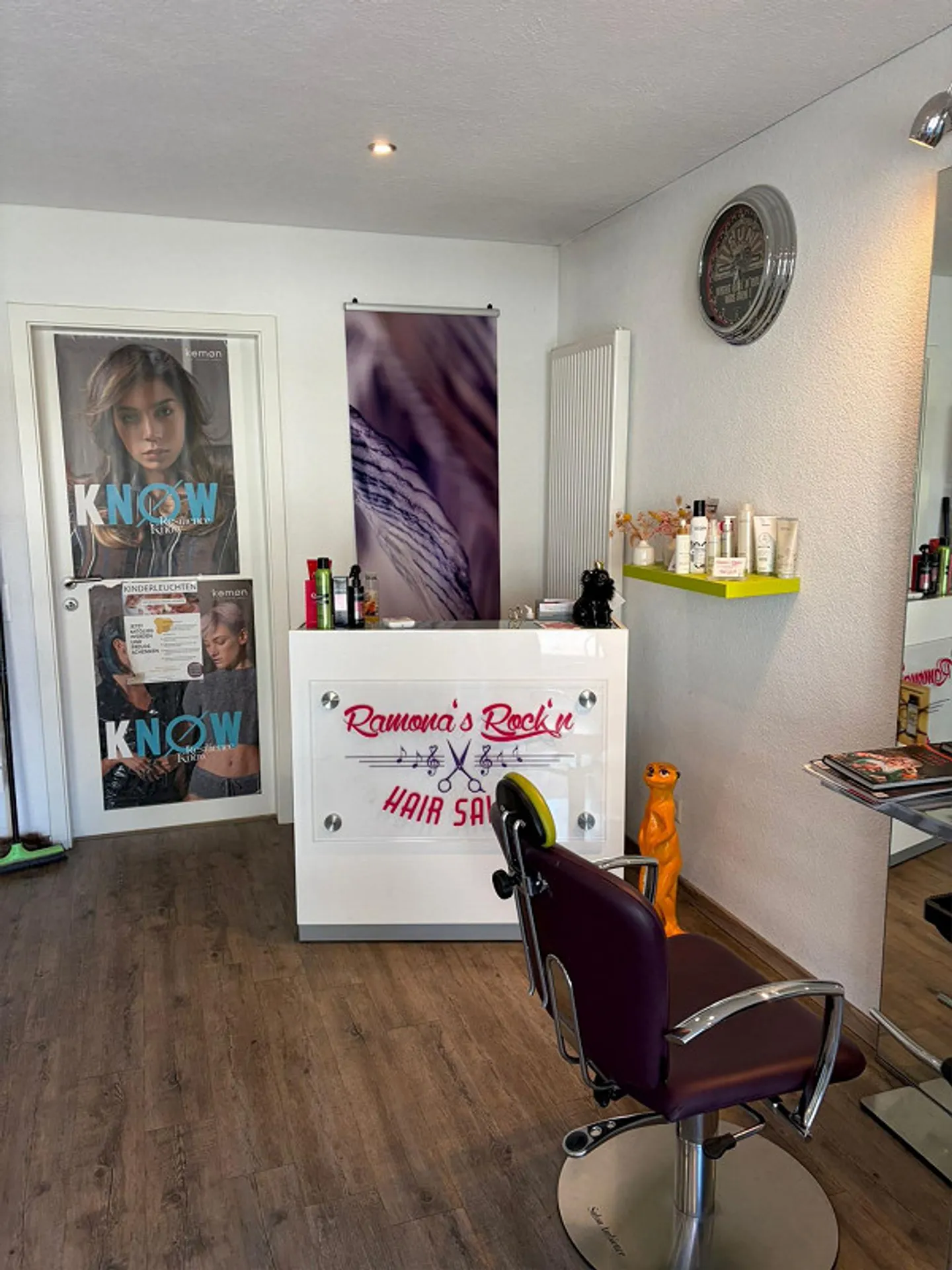 Salon de coiffure/espace commercial à louer - Photo 2 sur 15