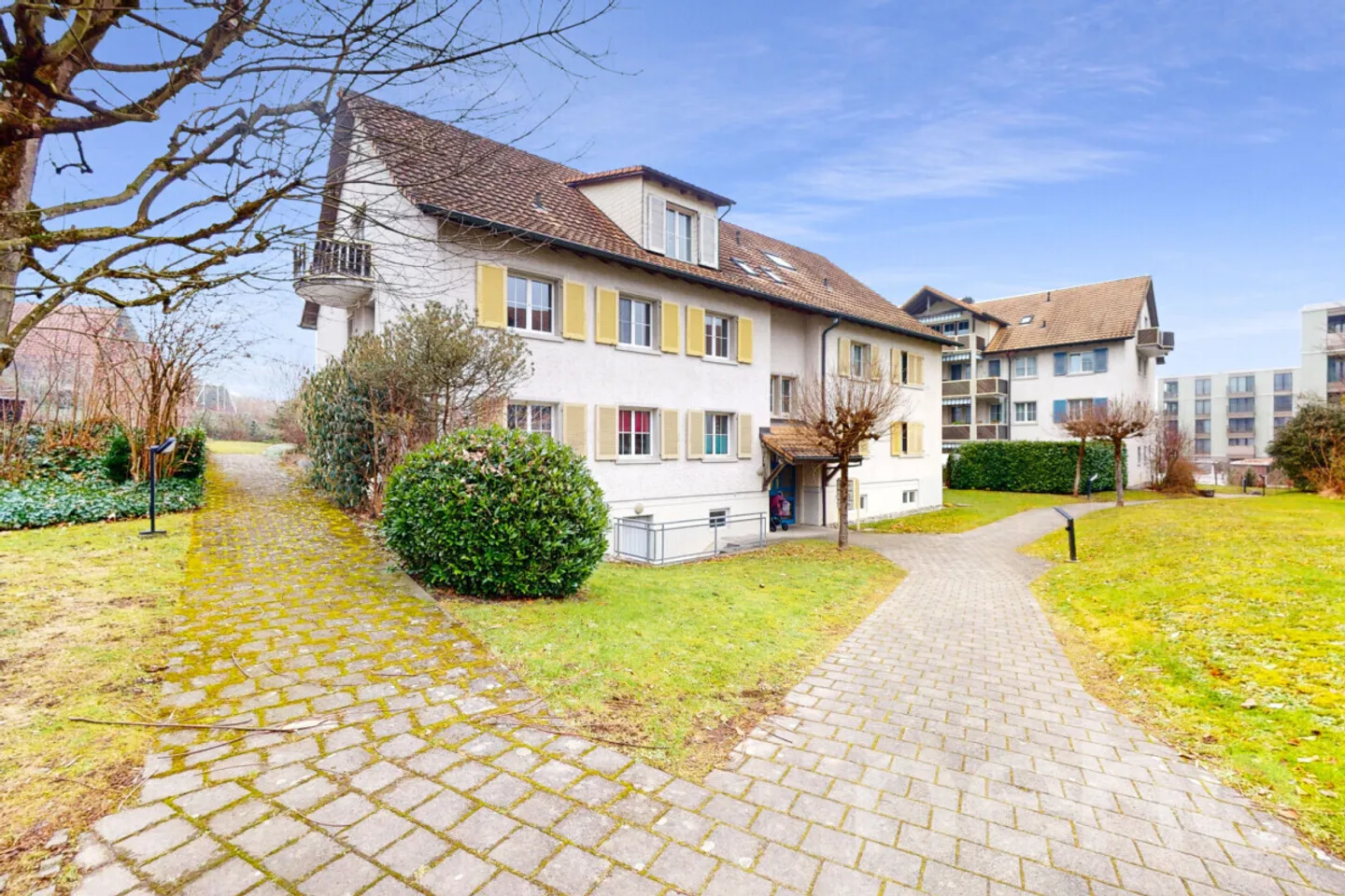 Appartamento 5.5 stanze appena ristrutturato in una posizione eccellente a Kreuzlingen - Foto 10 di 11