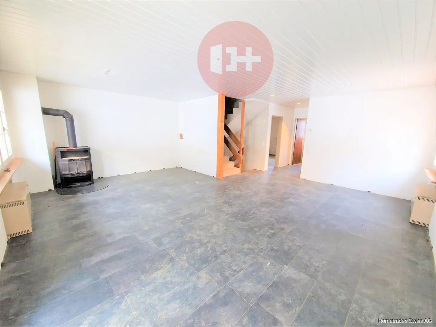 CASA A SCHIERA DI 7 CAMERE PER LA GRANDE FAMIGLIA! - Foto 2 di 6