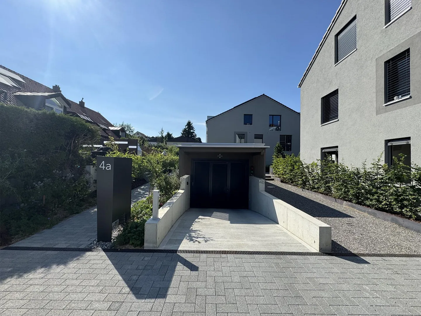 Modern 4.5-Room Apartment with Covered Patio - Photo 12 of 12