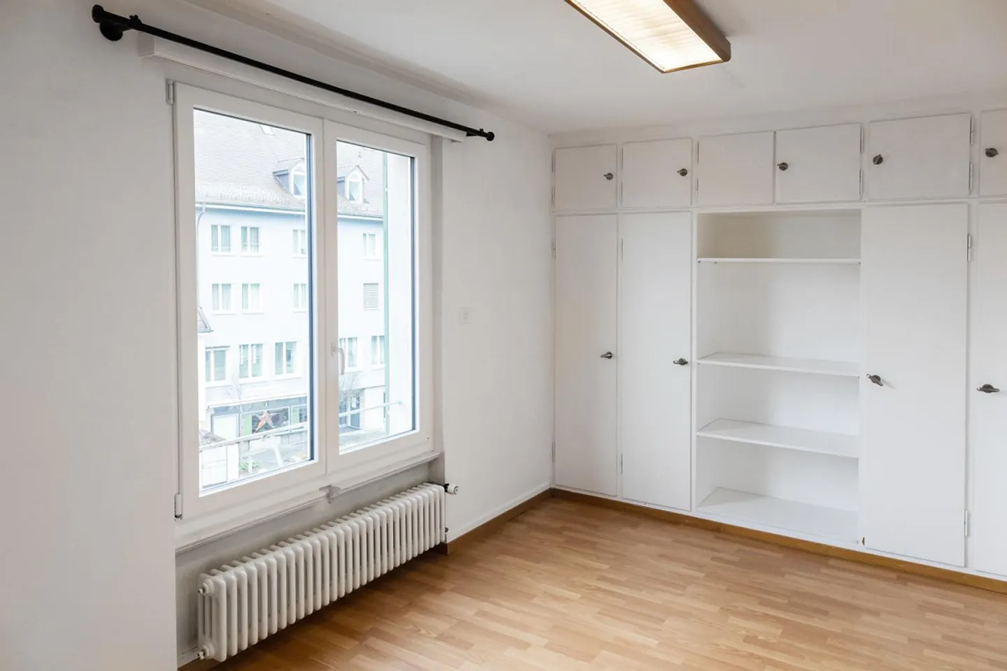Dream Home on 2 Floors with Panoramic View of the Munot & Rhine - Photo 7 of 12