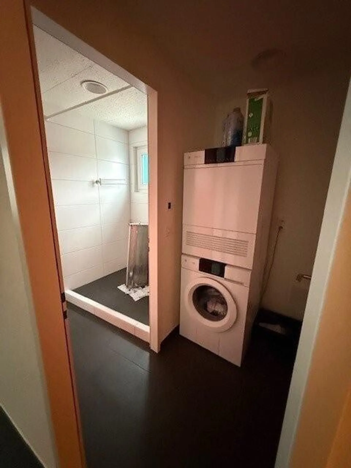 Commercial premises with separate entrance for rent in Dreispitz! - Photo 8 of 8