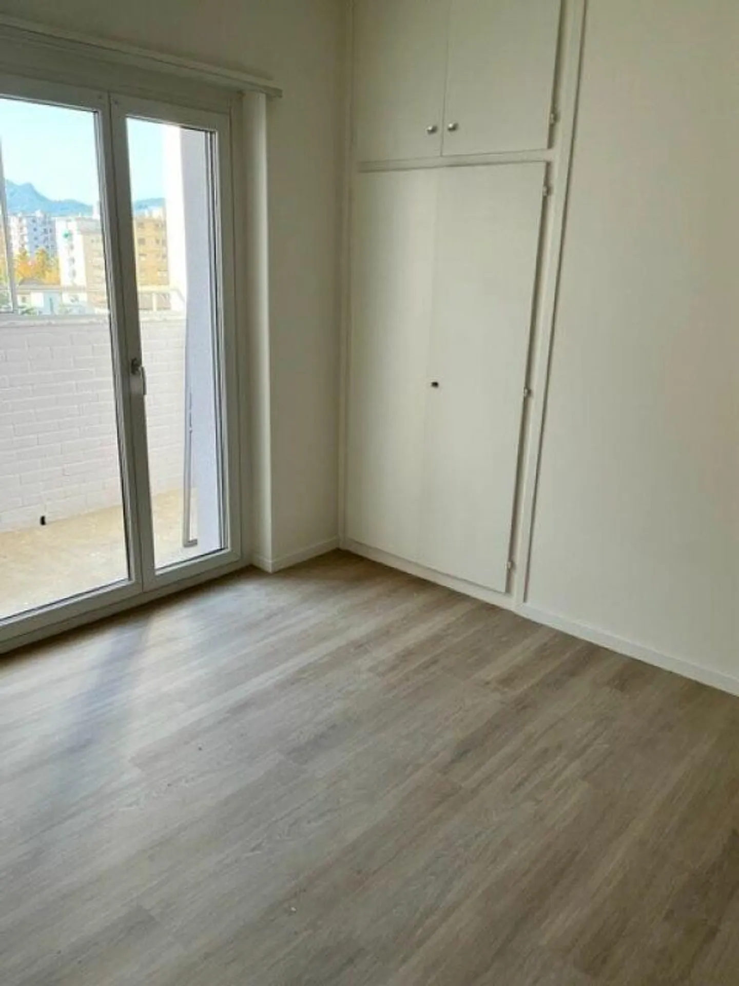 8900 Chiasso, Via G. Guisan 19, apartment no. 1901 - Photo 3 of 5