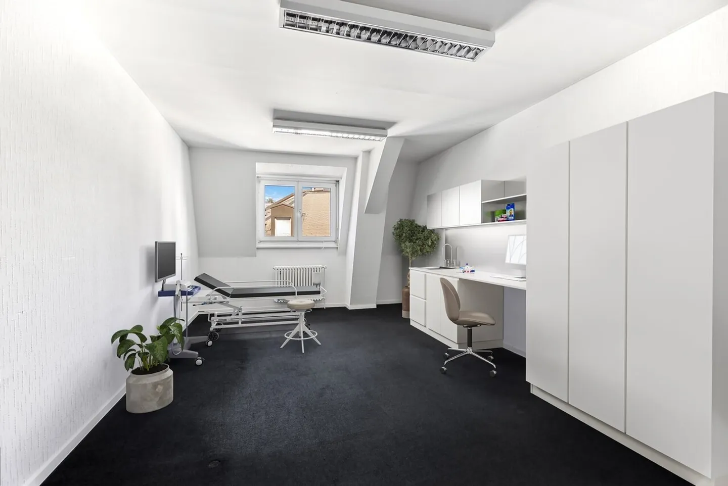 Spaziosa superficie di attività in affitto nel cuore di Losanna - Foto 2 di 5