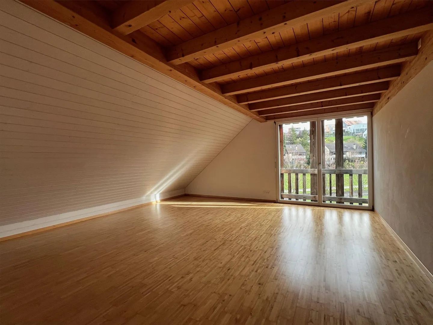 Charmante 4.5-Zimmer-Maisonette - Foto 8 von 12