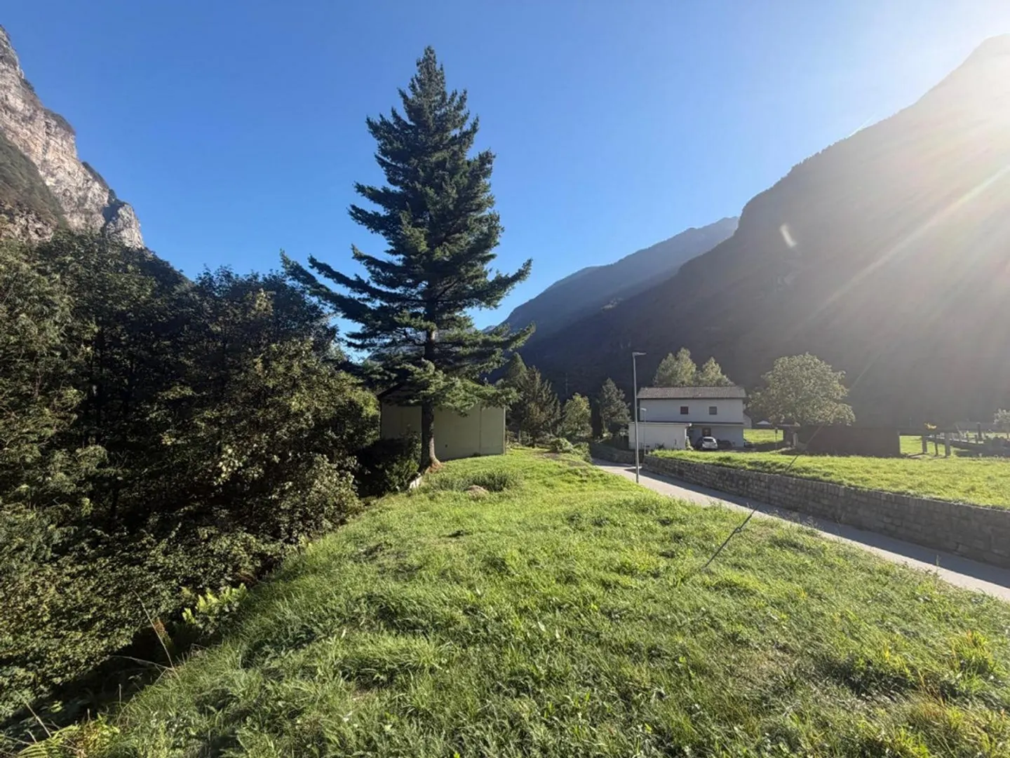 Terreno edificabile soleggiato - Foto 1 di 19