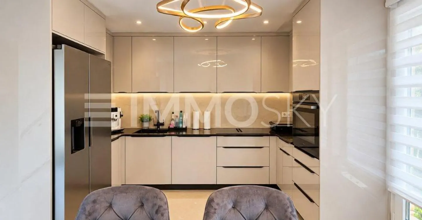 Modern Living Meets Stylish Elegance - Photo 2 of 5