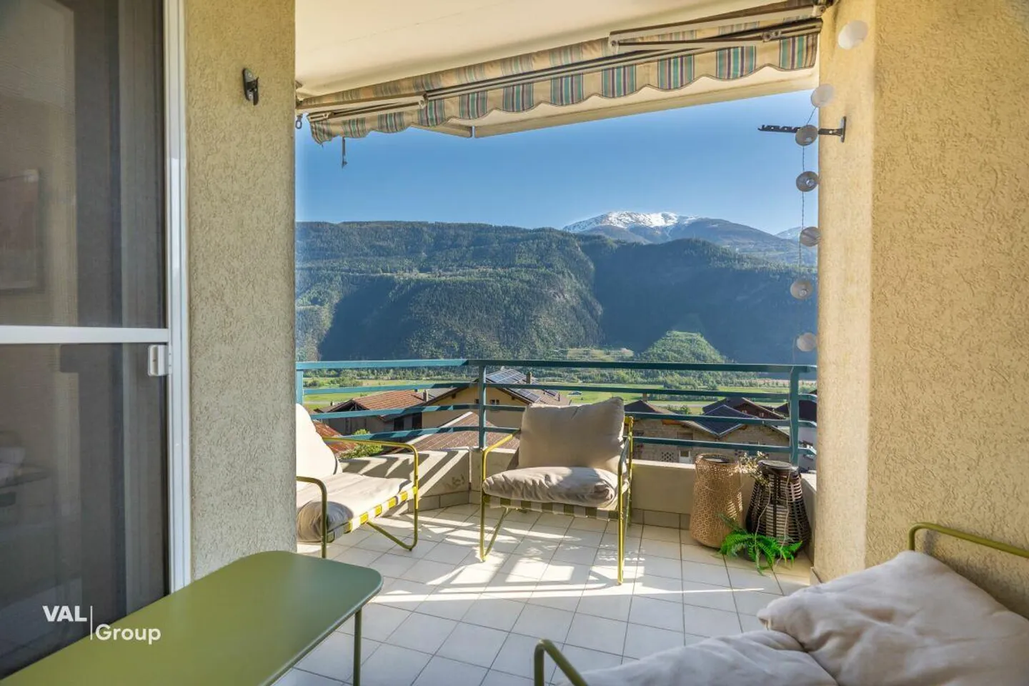 A Home with Peace, Sun, and Mountain Panorama - Photo 17 of 20