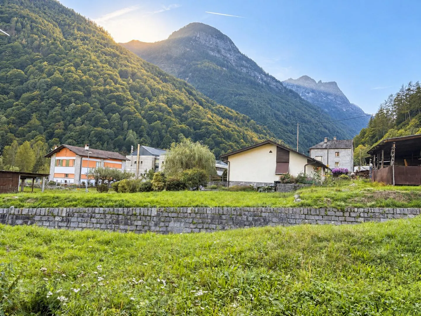 Terreno edificabile soleggiato - Foto 13 di 19