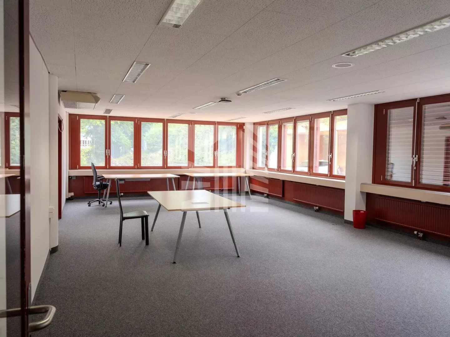 Edificio ad uso misto in affitto - Foto 4 di 13