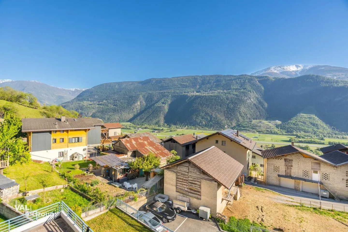 A Home with Peace, Sun, and Mountain Panorama - Photo 19 of 20