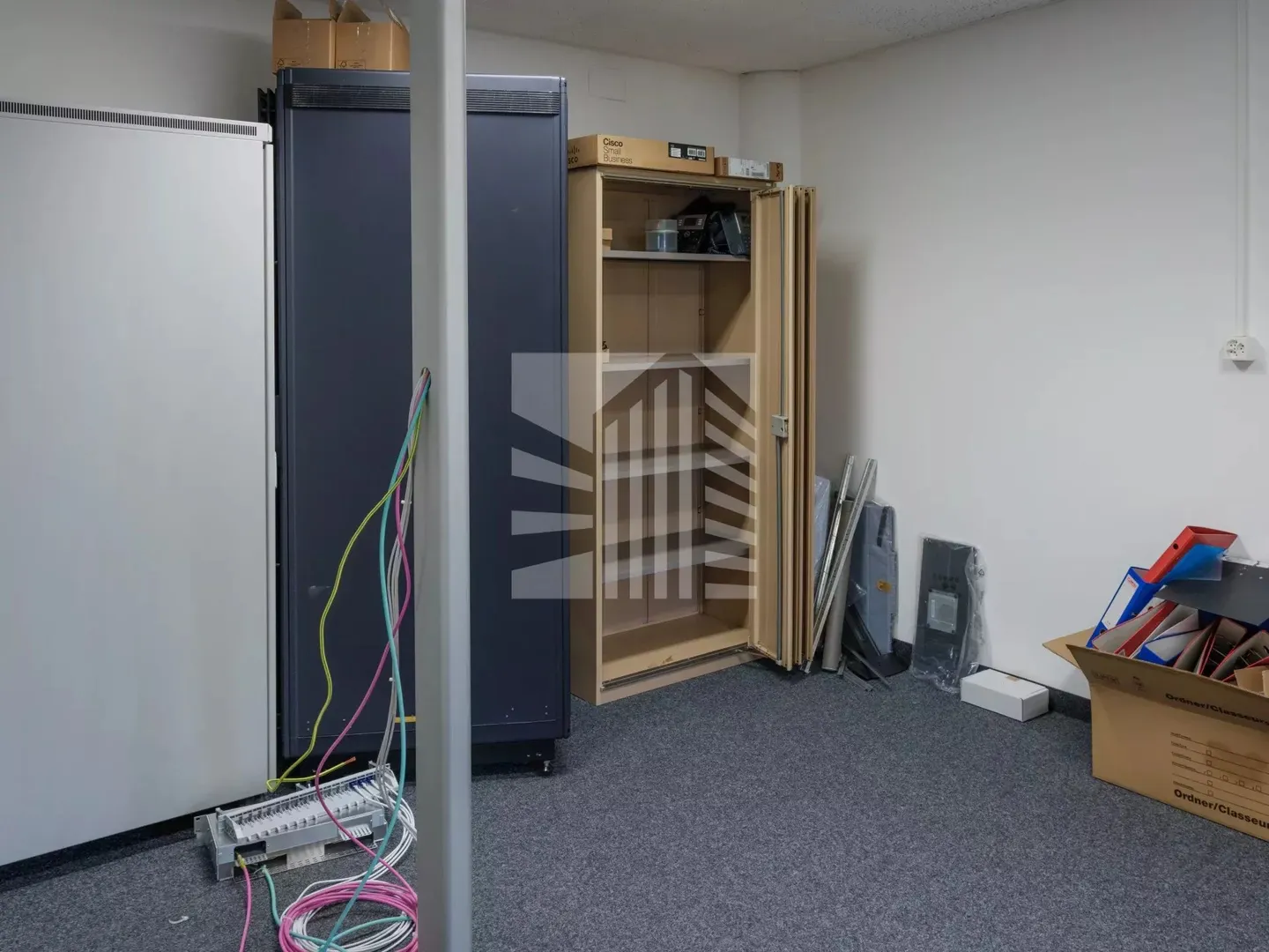 Edificio ad uso misto in affitto - Foto 10 di 13