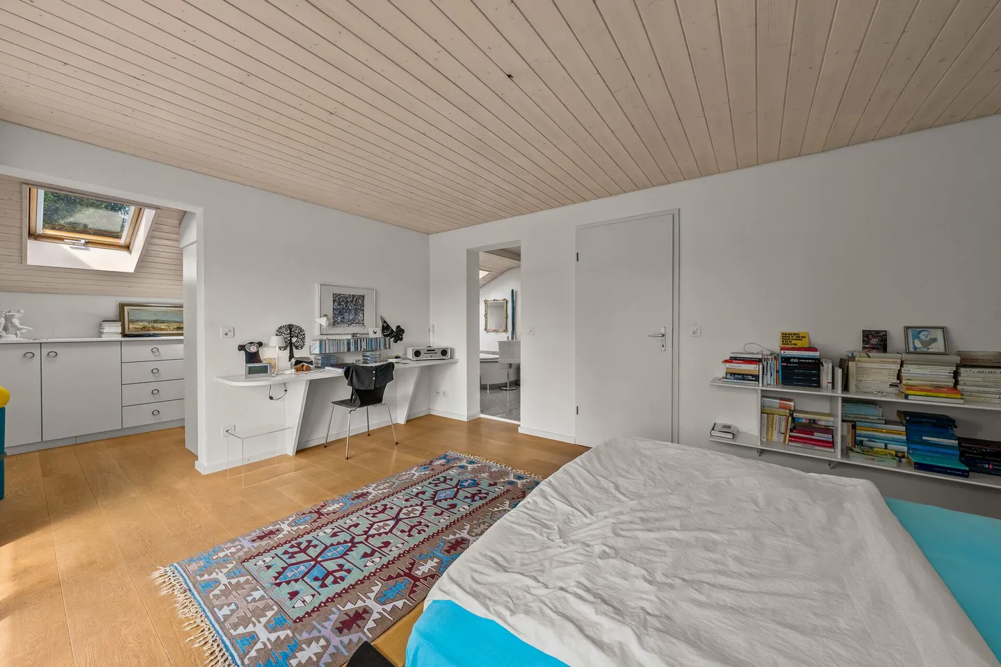 Living Happiness by the Water: Exclusive 5.5 Room House with Private Nature Oasis - Photo 11 of 27